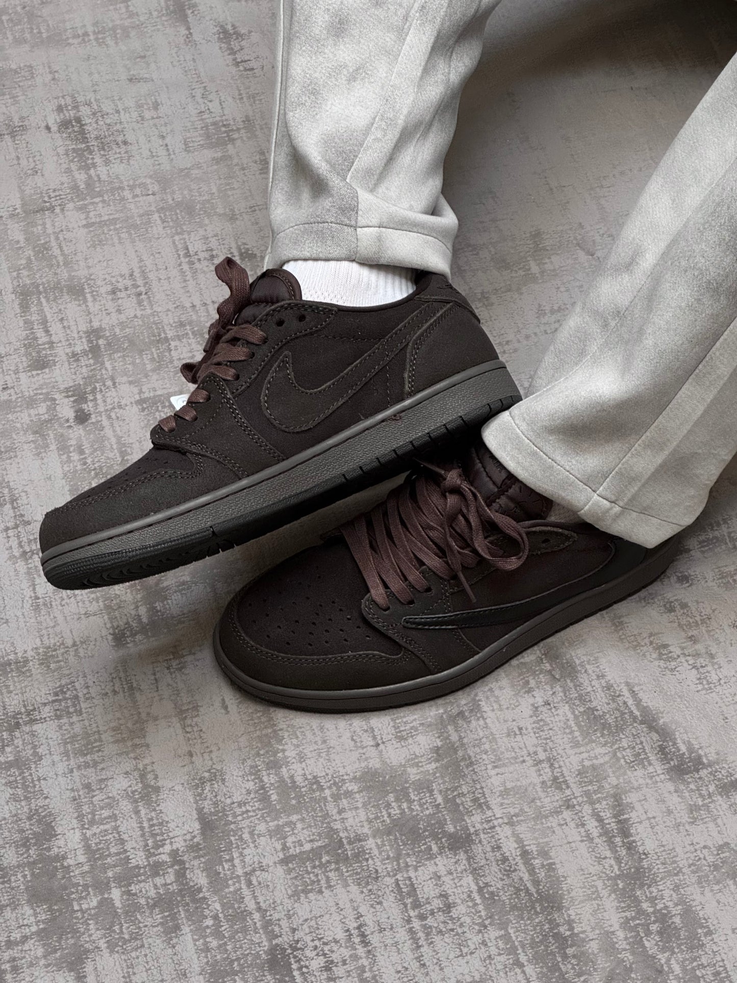 Jordan Retro 1 Low x Travis Scott