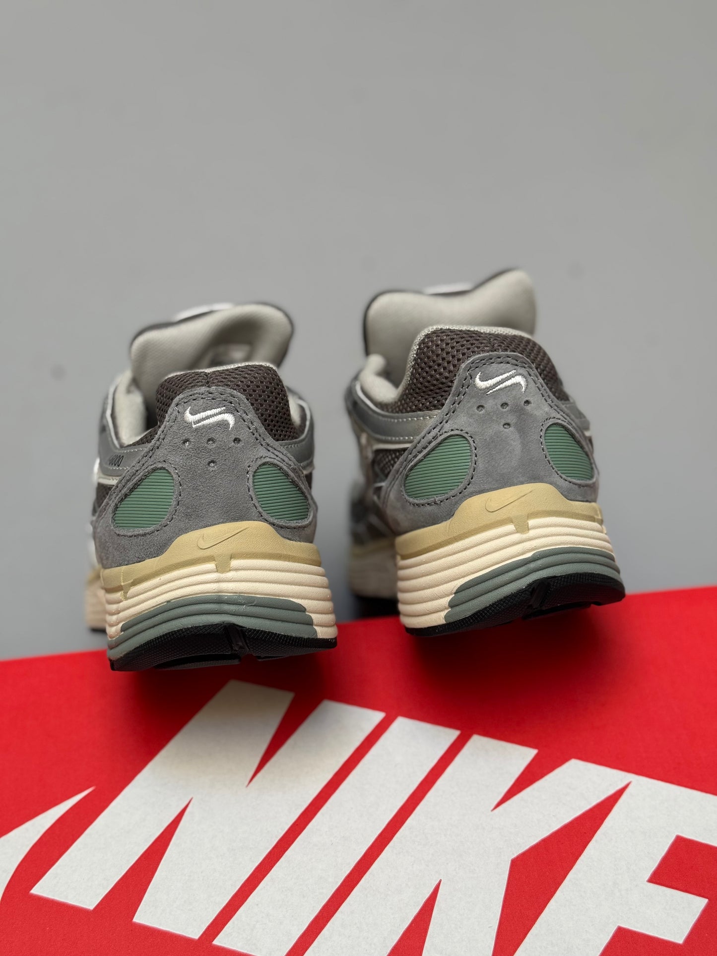 Nike P-6000