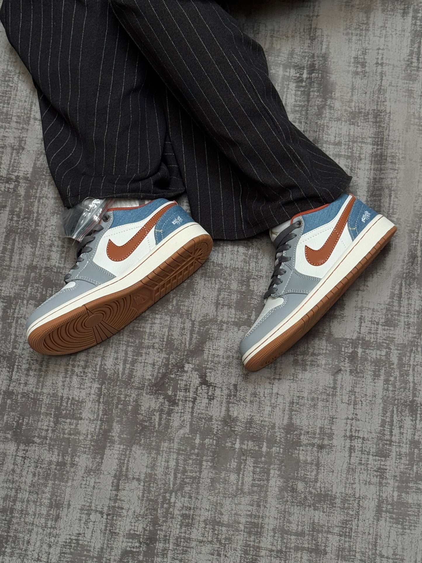 Air Jordan 1 Low Phantom Denim & SANDDRIFT