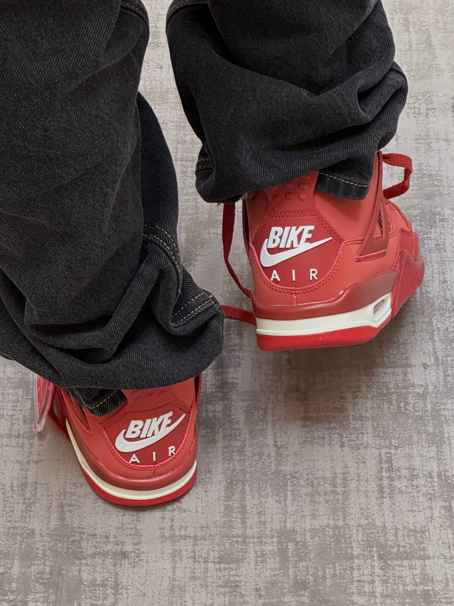 Air Jordan Retro 4 “Bike”