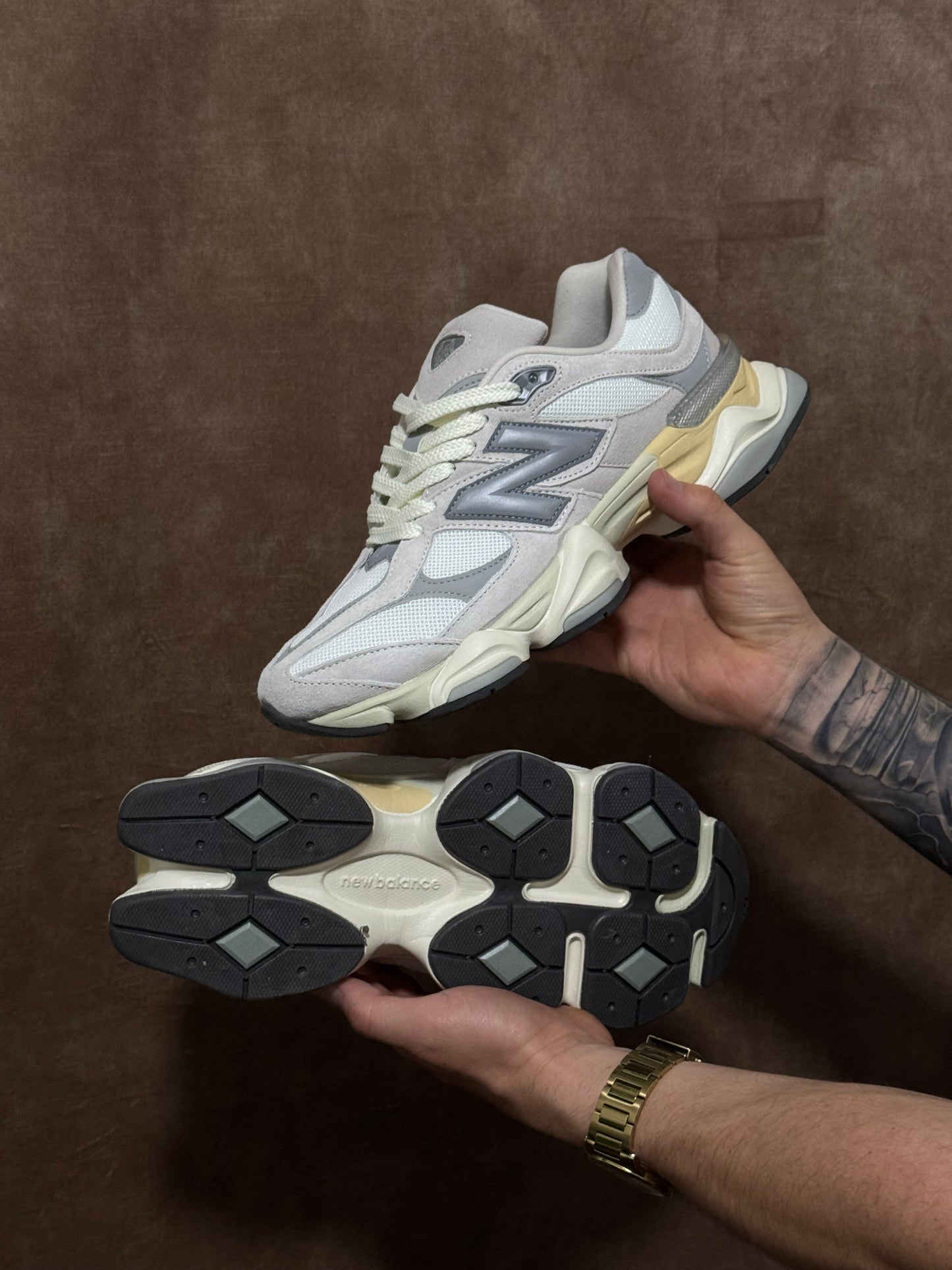 New Balance 9060 Beige