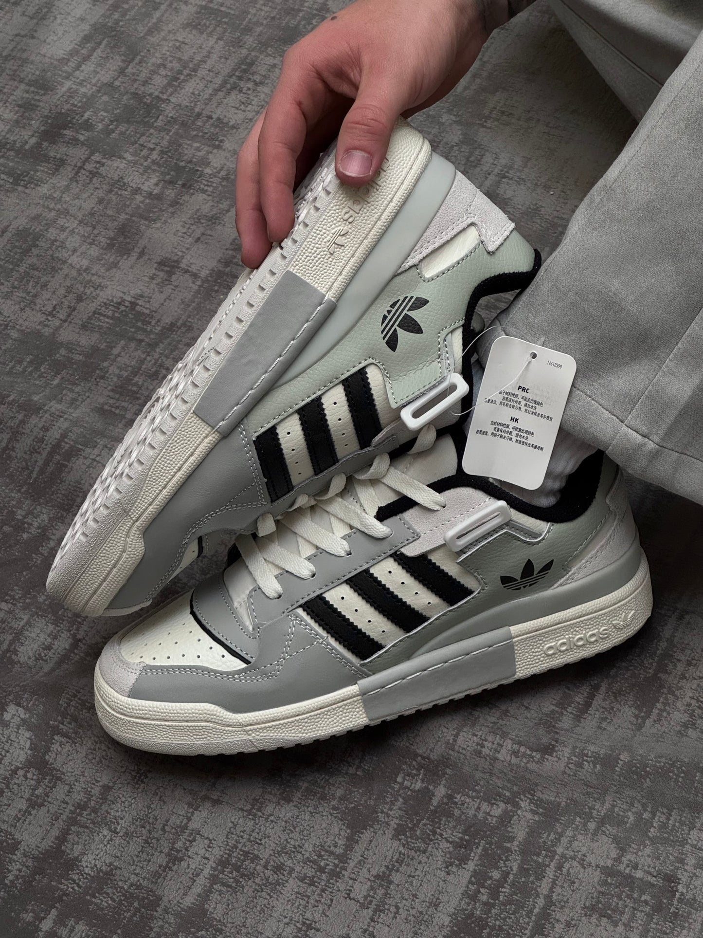 Adidas Forum Low B&W
