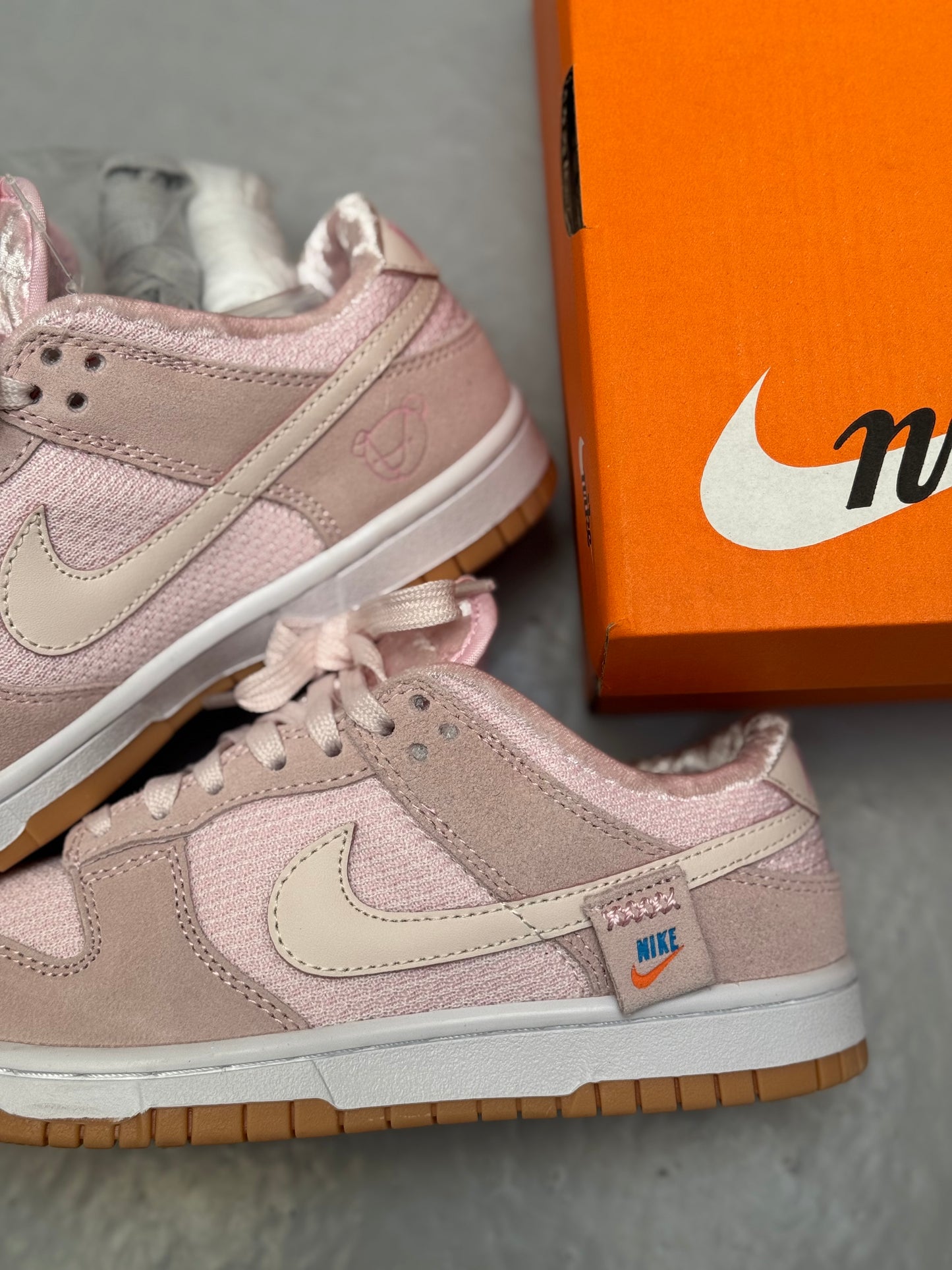Nike SB Dunk"Teddy Beer"