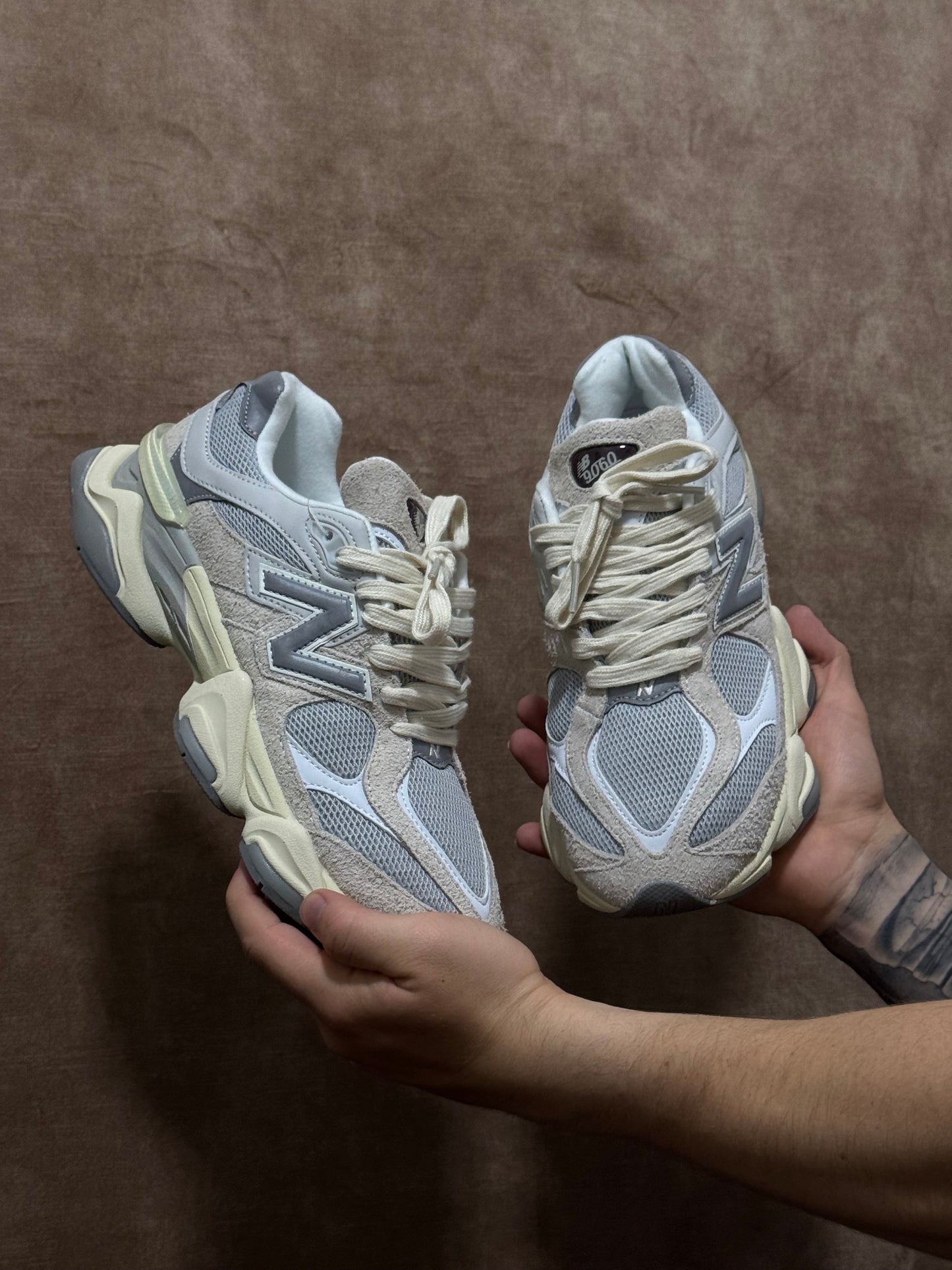 New Balance 9060 Beige Gris