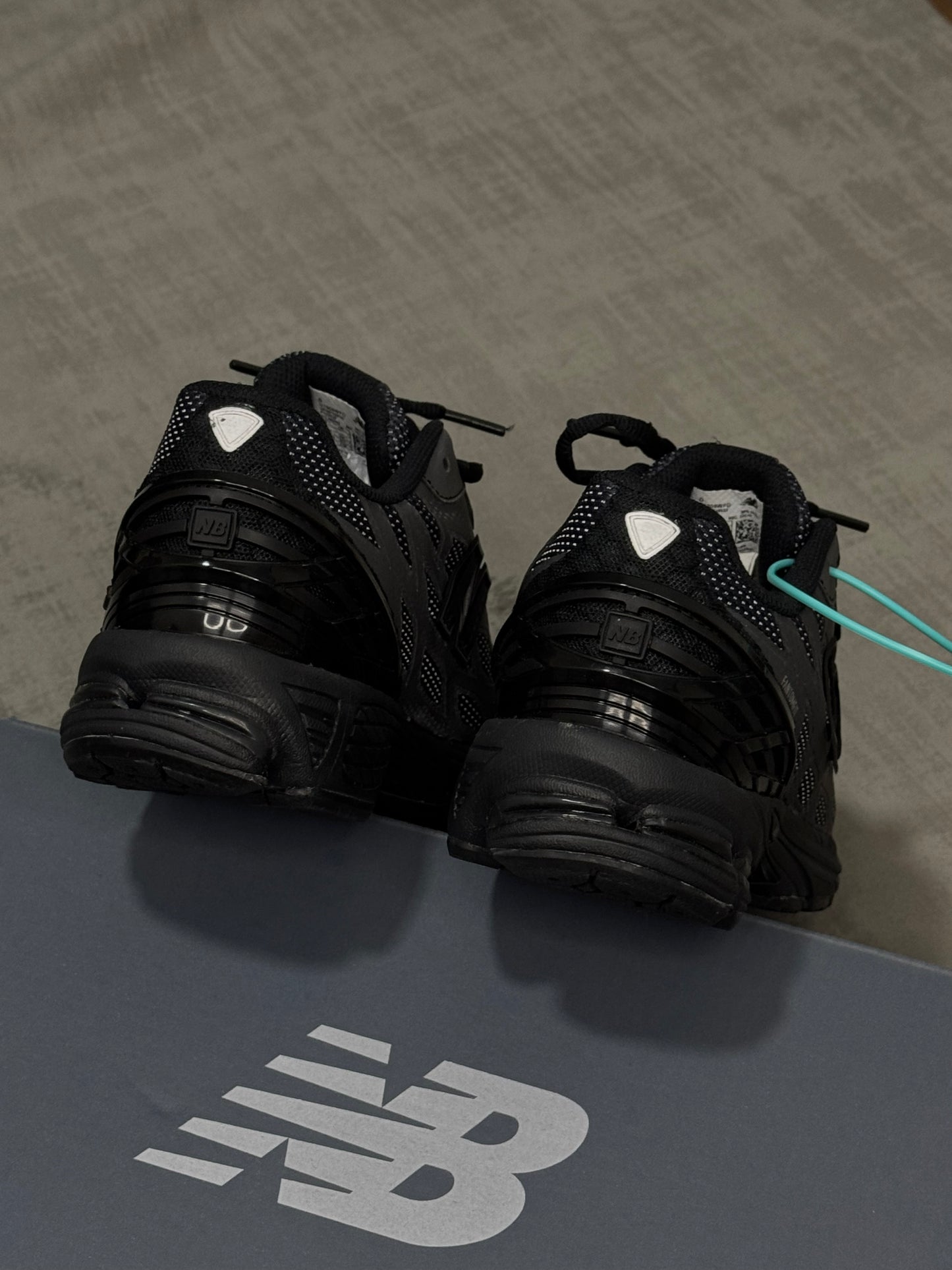 New Balance 1906A Black