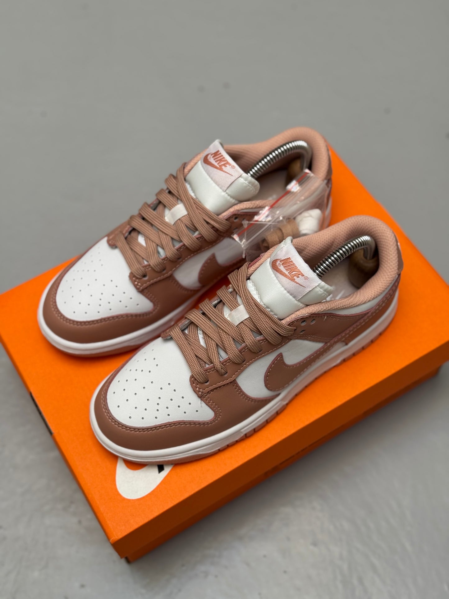 Nike Dunk Low Rose Whisper