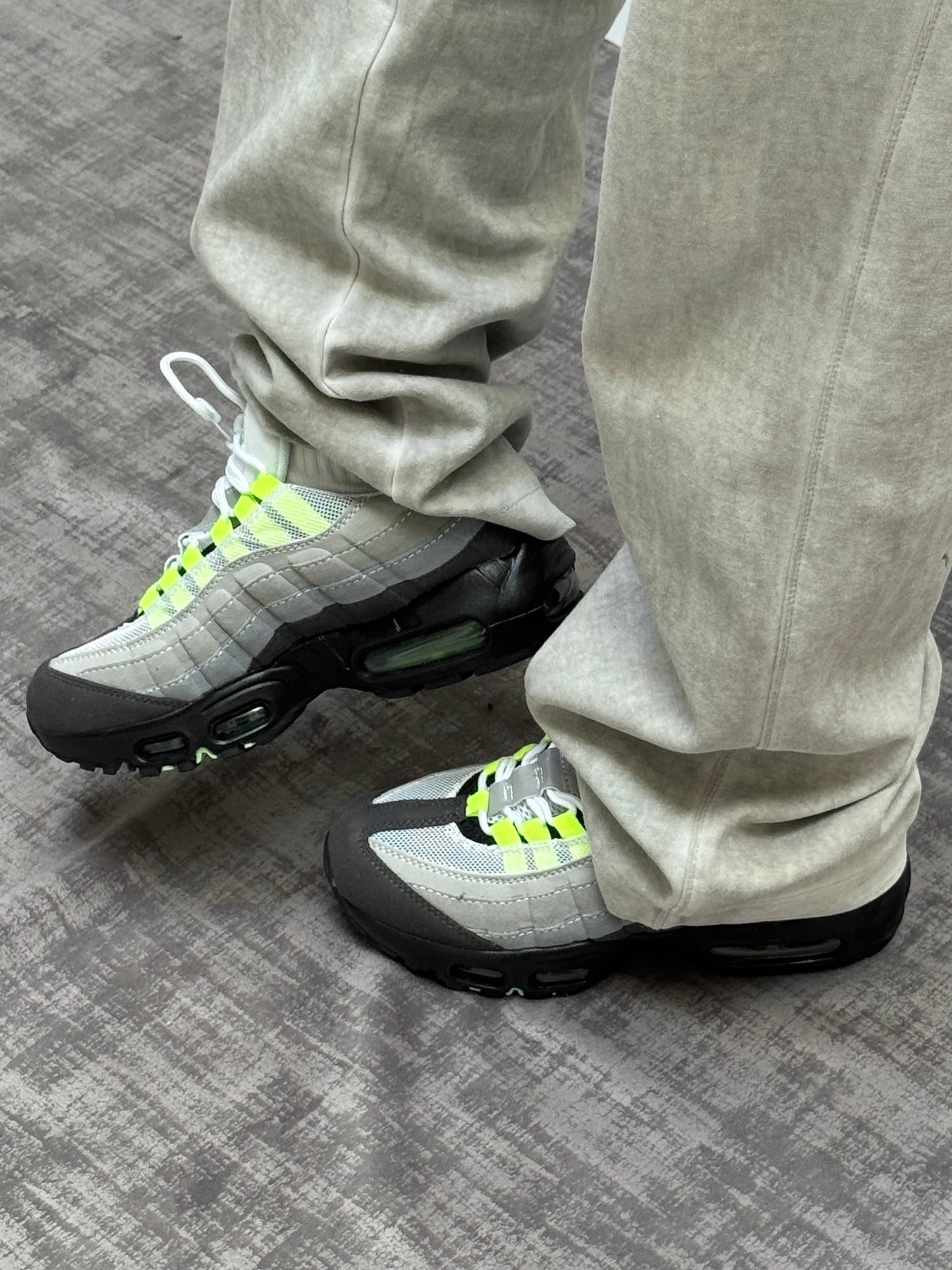 Nike Air Max 95 OG Big Bubble Neon