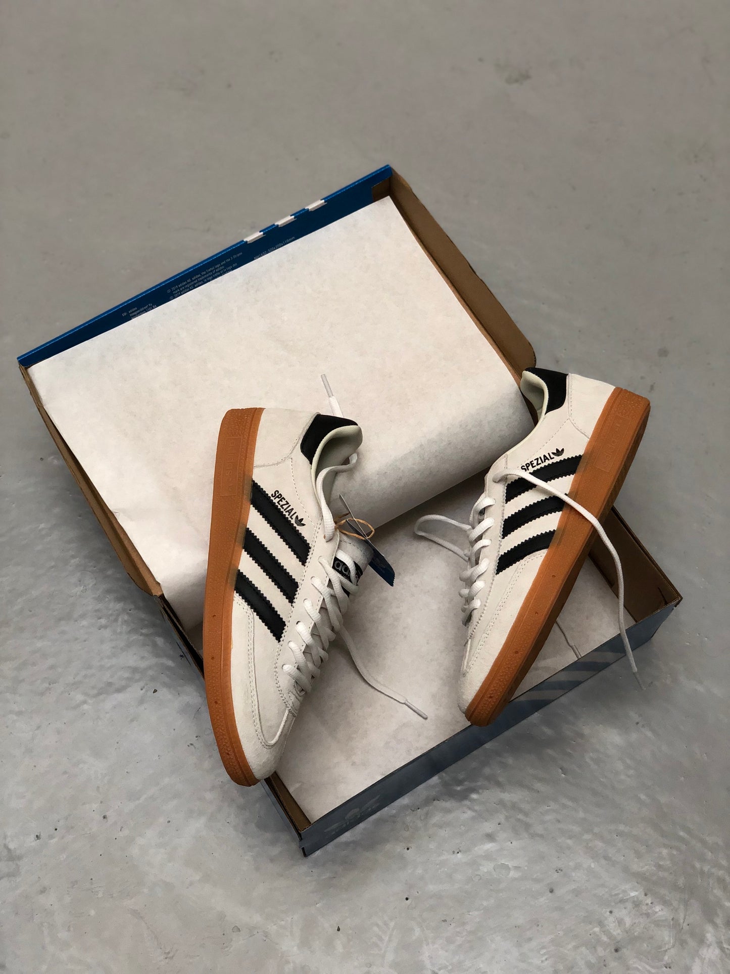 Adidas Spezial Gris