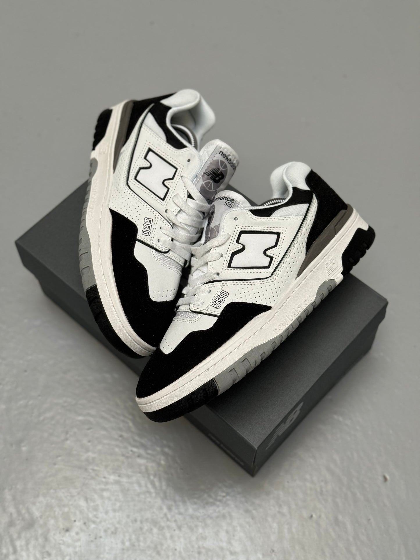 New Balance 550 Black White