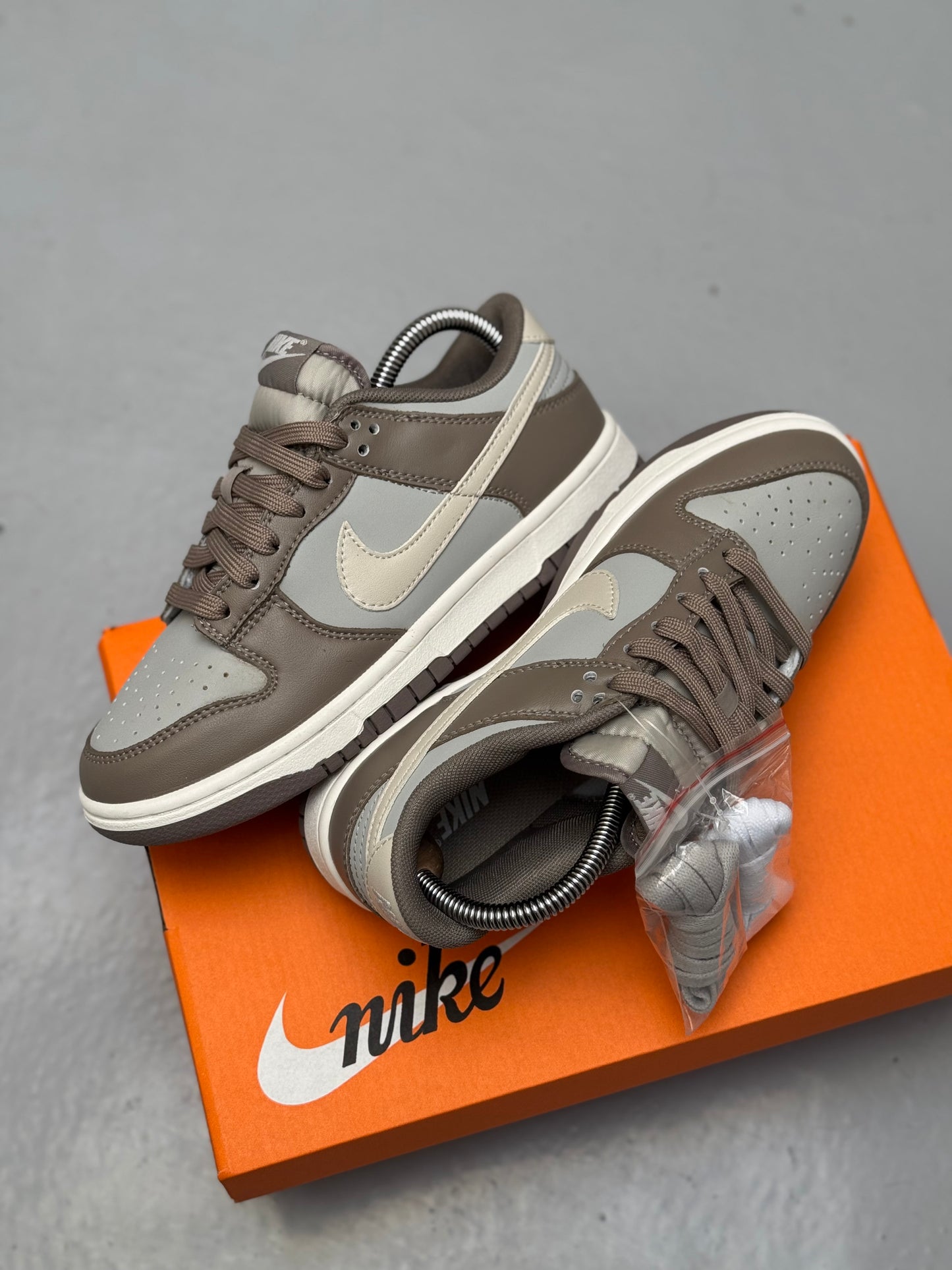 Nike Dunk Low Bone Beige