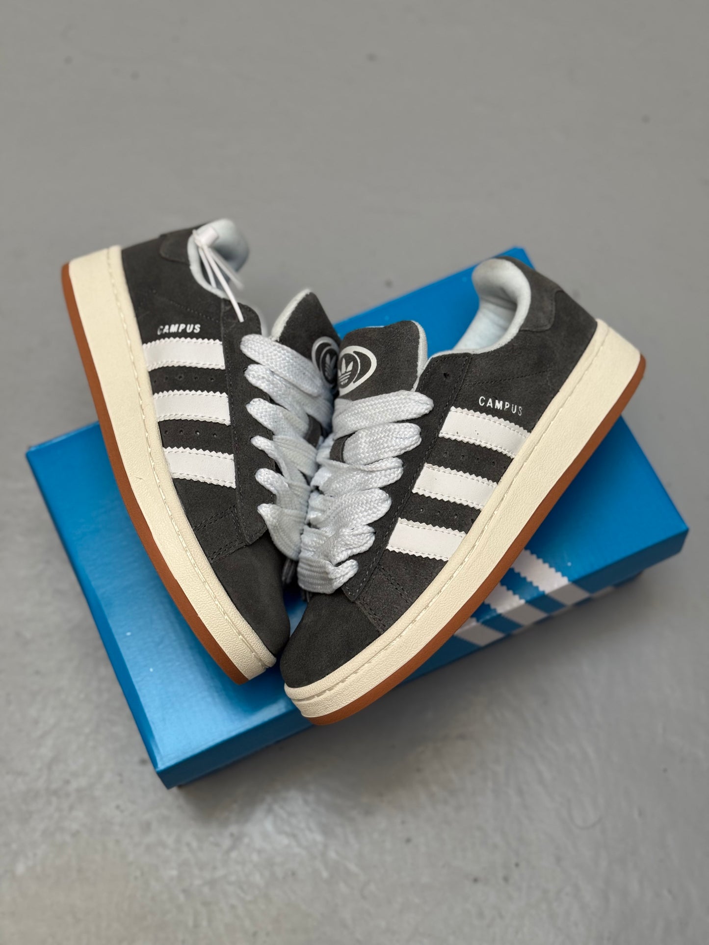 Adidas Campus 00s Gris