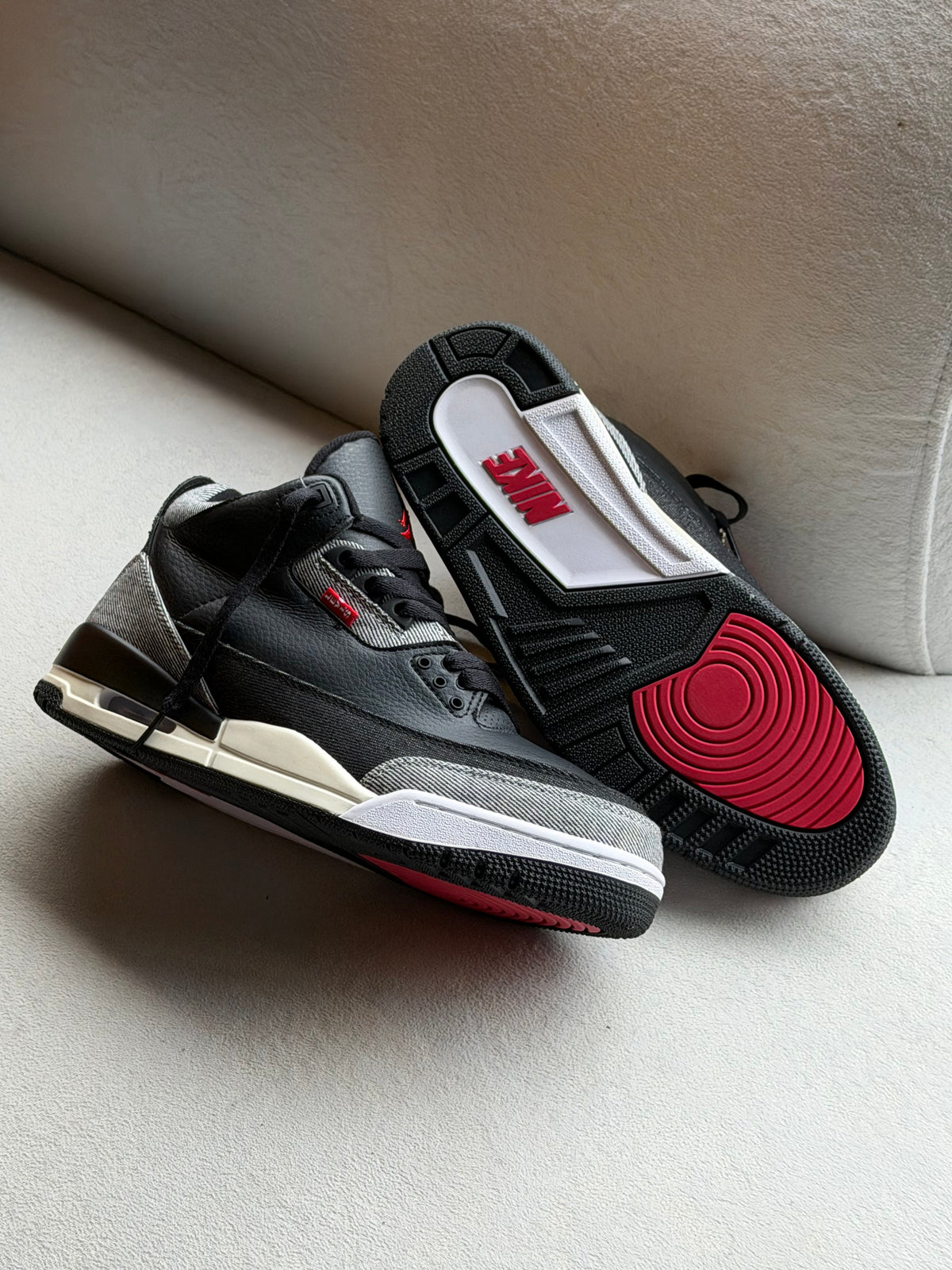 Air Jordan 3 x Levi's "Black and White"