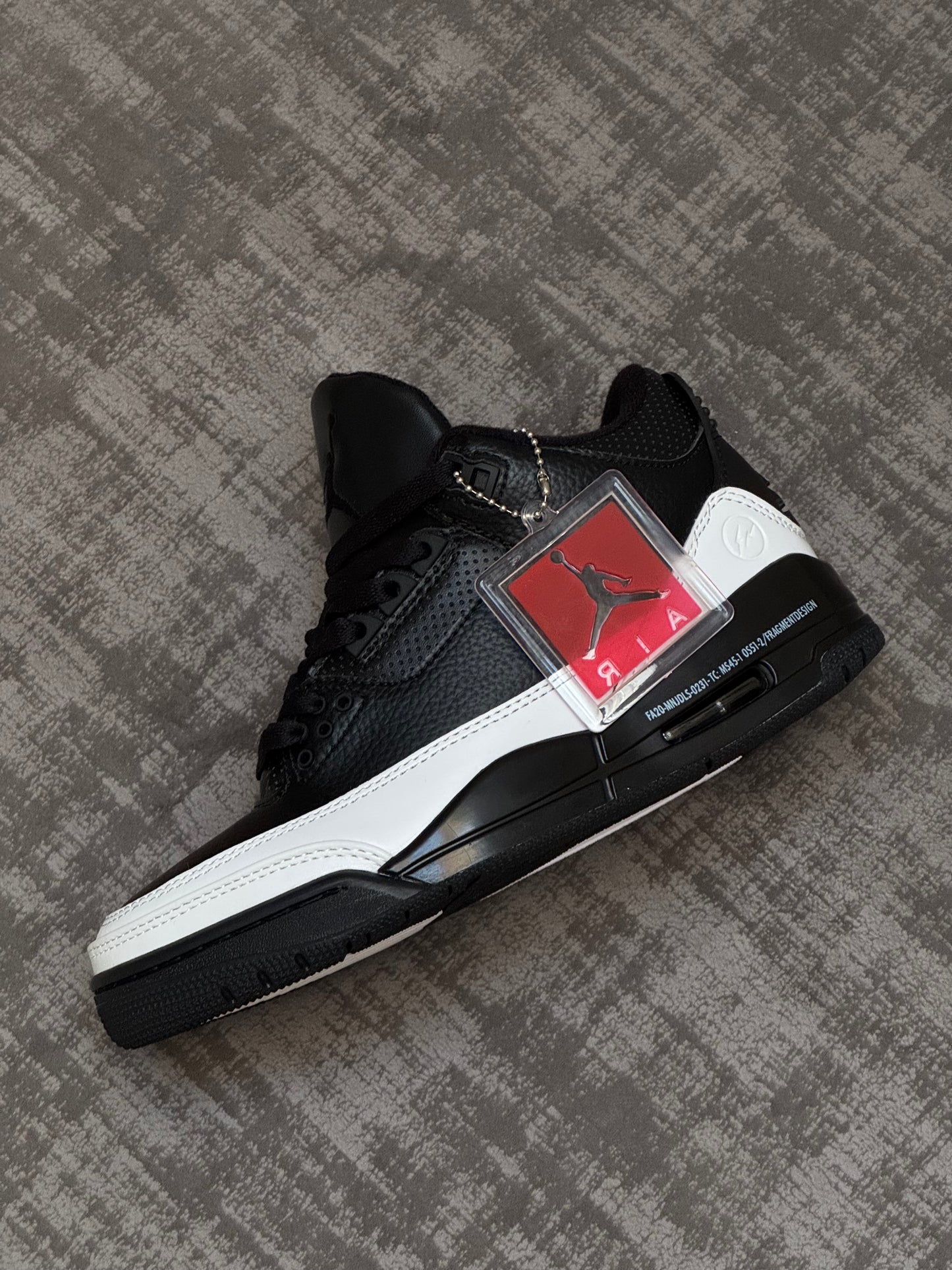 Air Jordan Retro 3 B&W