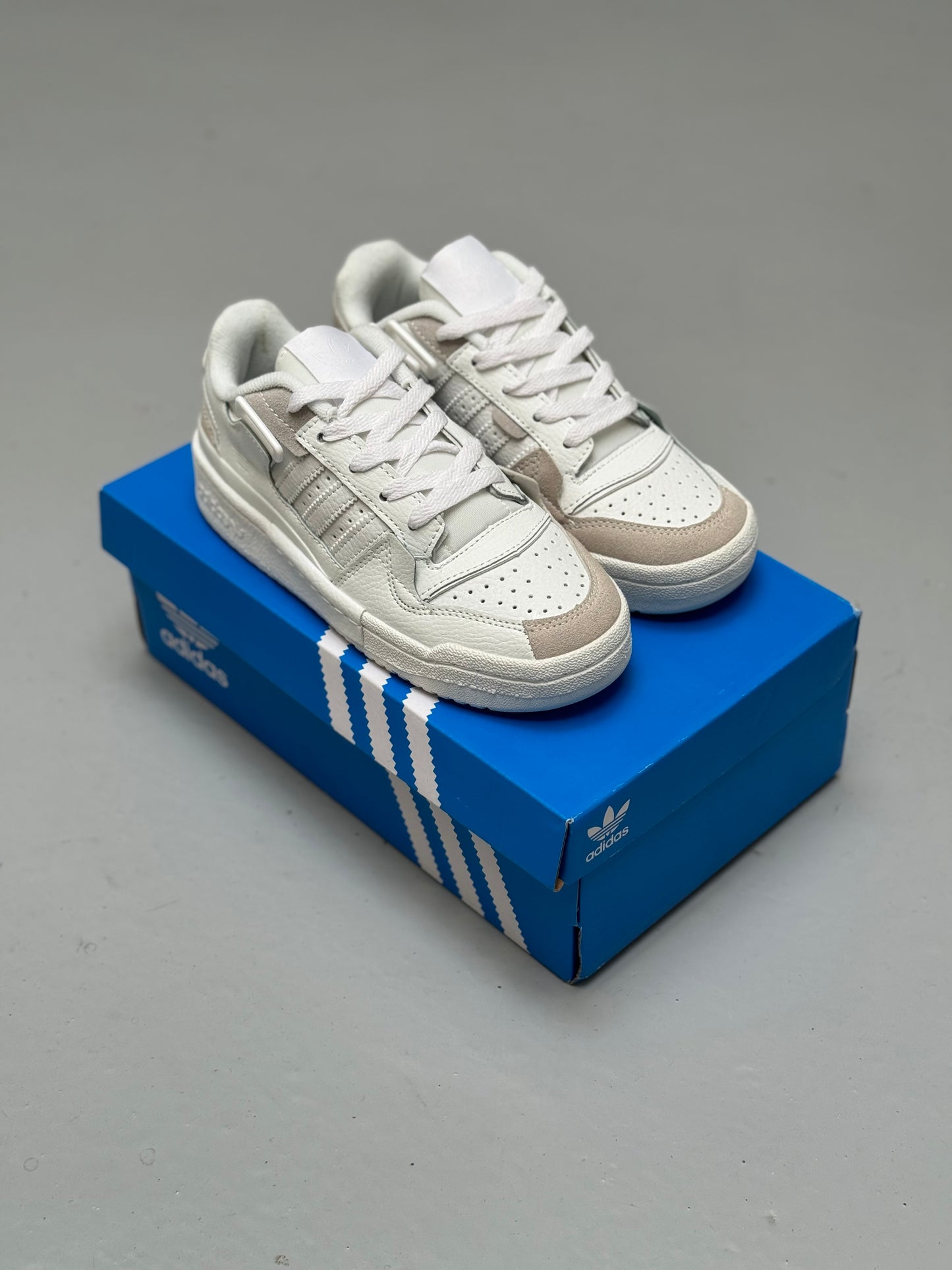 Adidas Forum White