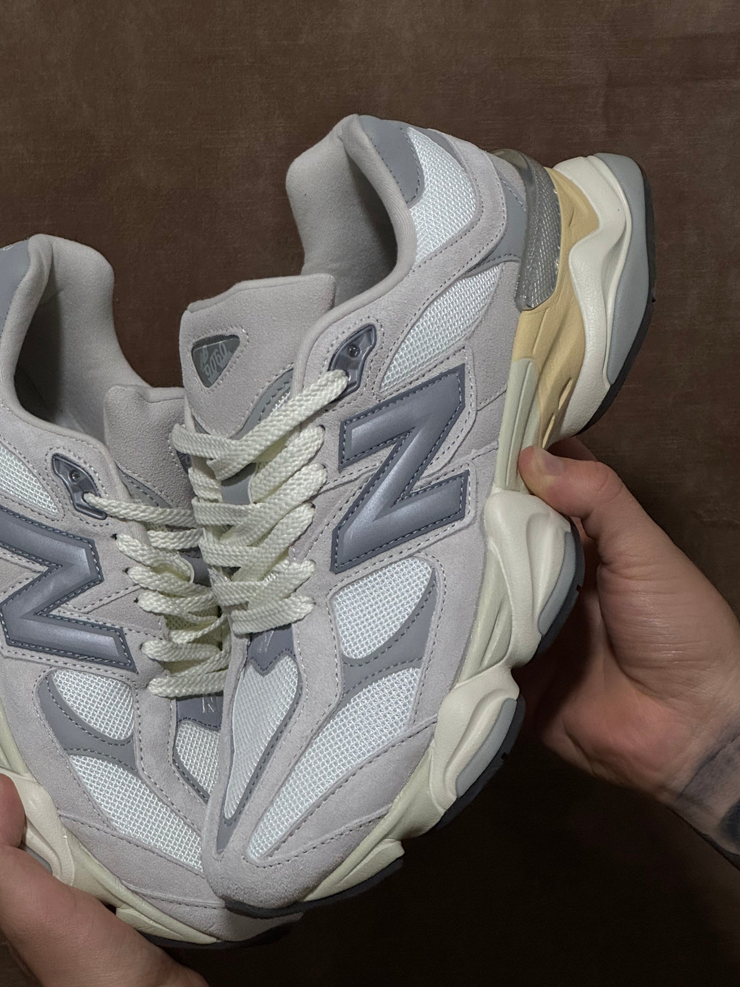 New Balance 9060 Beige