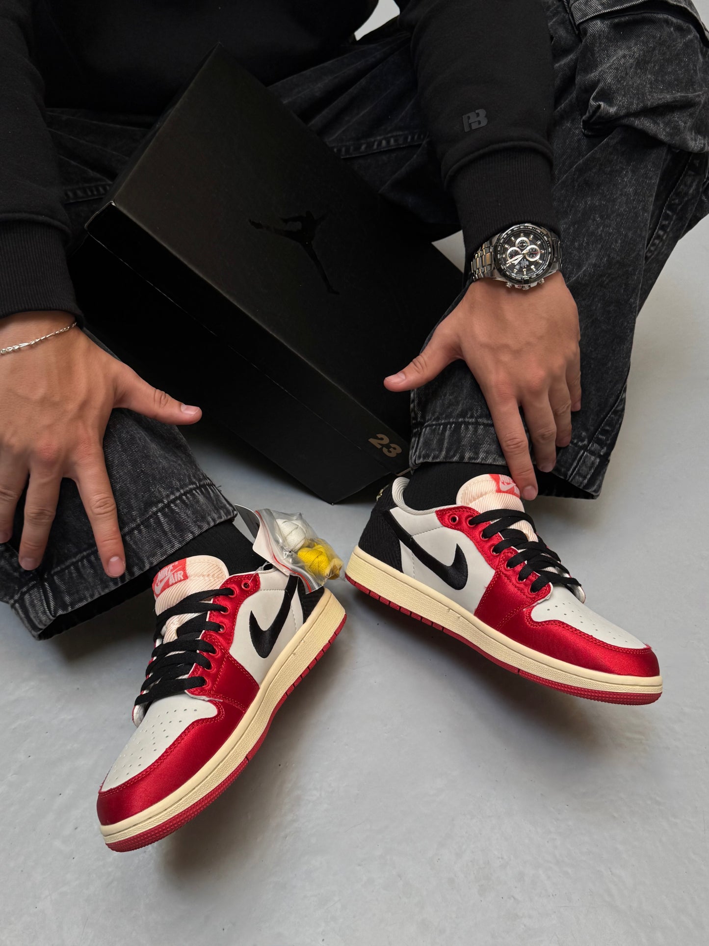 Air Jordan 1 Retro Low OG Trophy Room Away