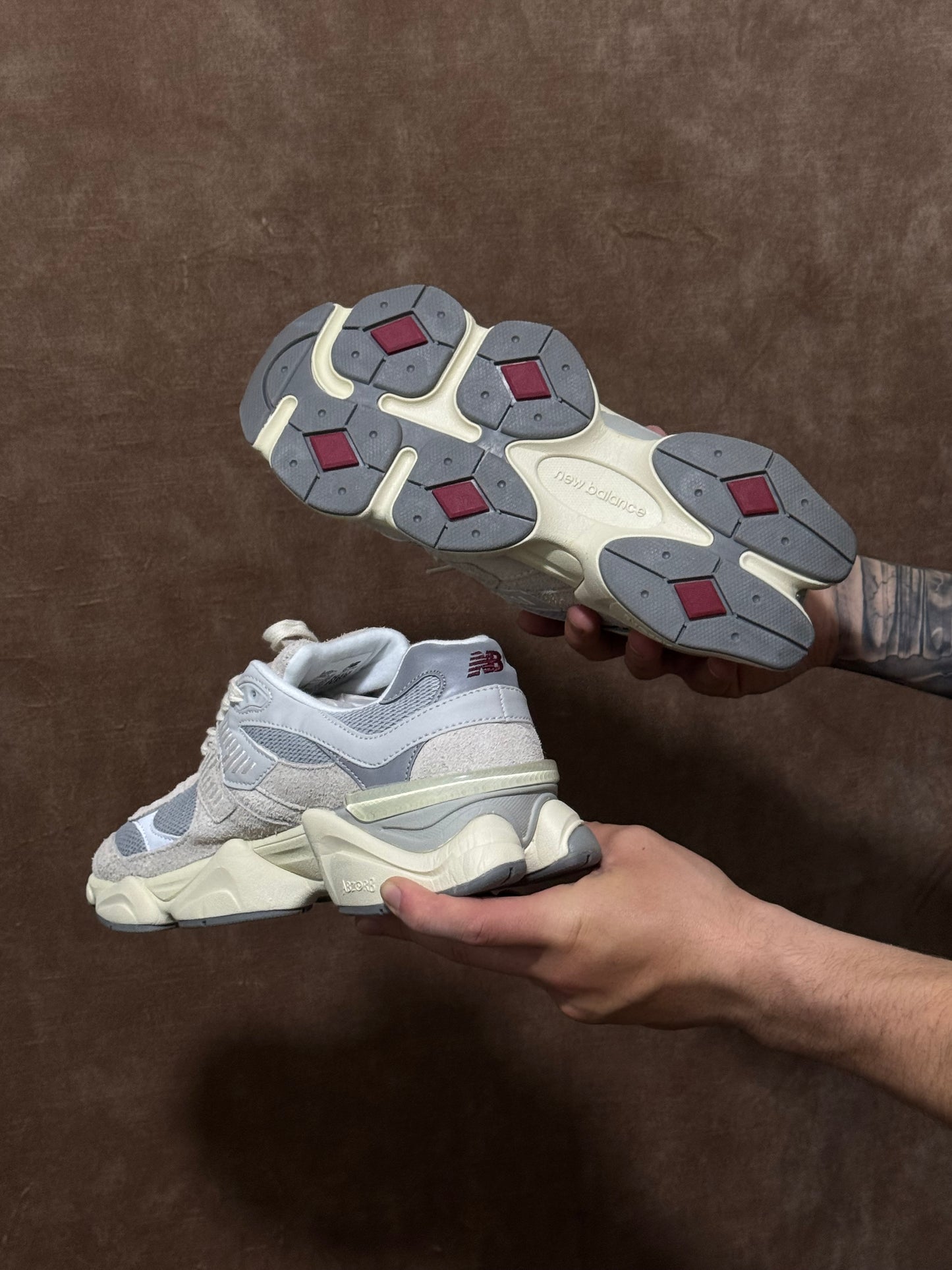 New Balance 9060 Beige Gris