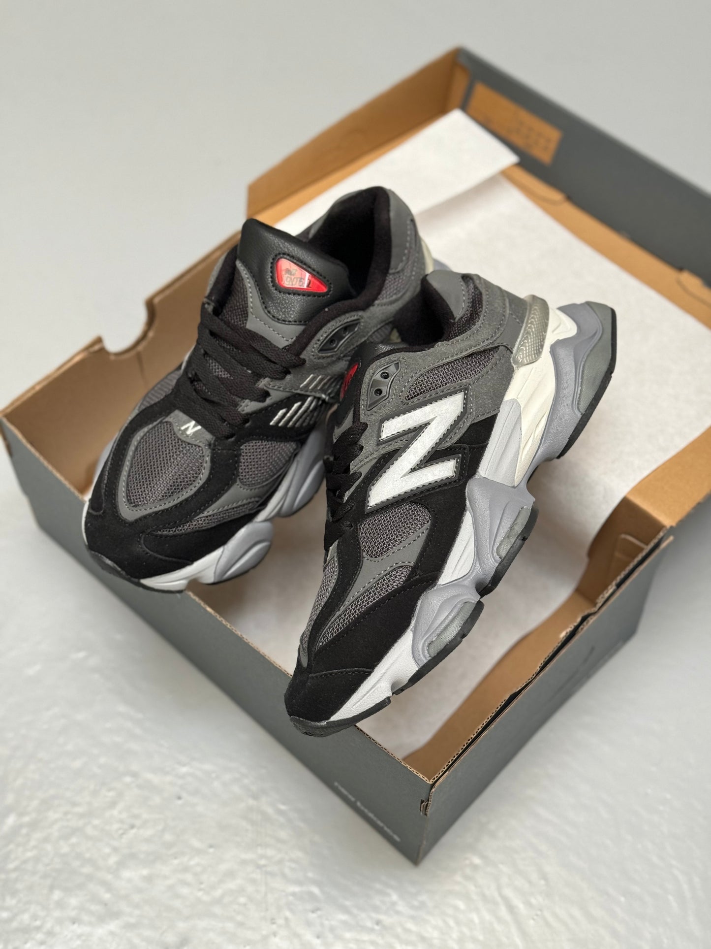 New Balance 9060 Black