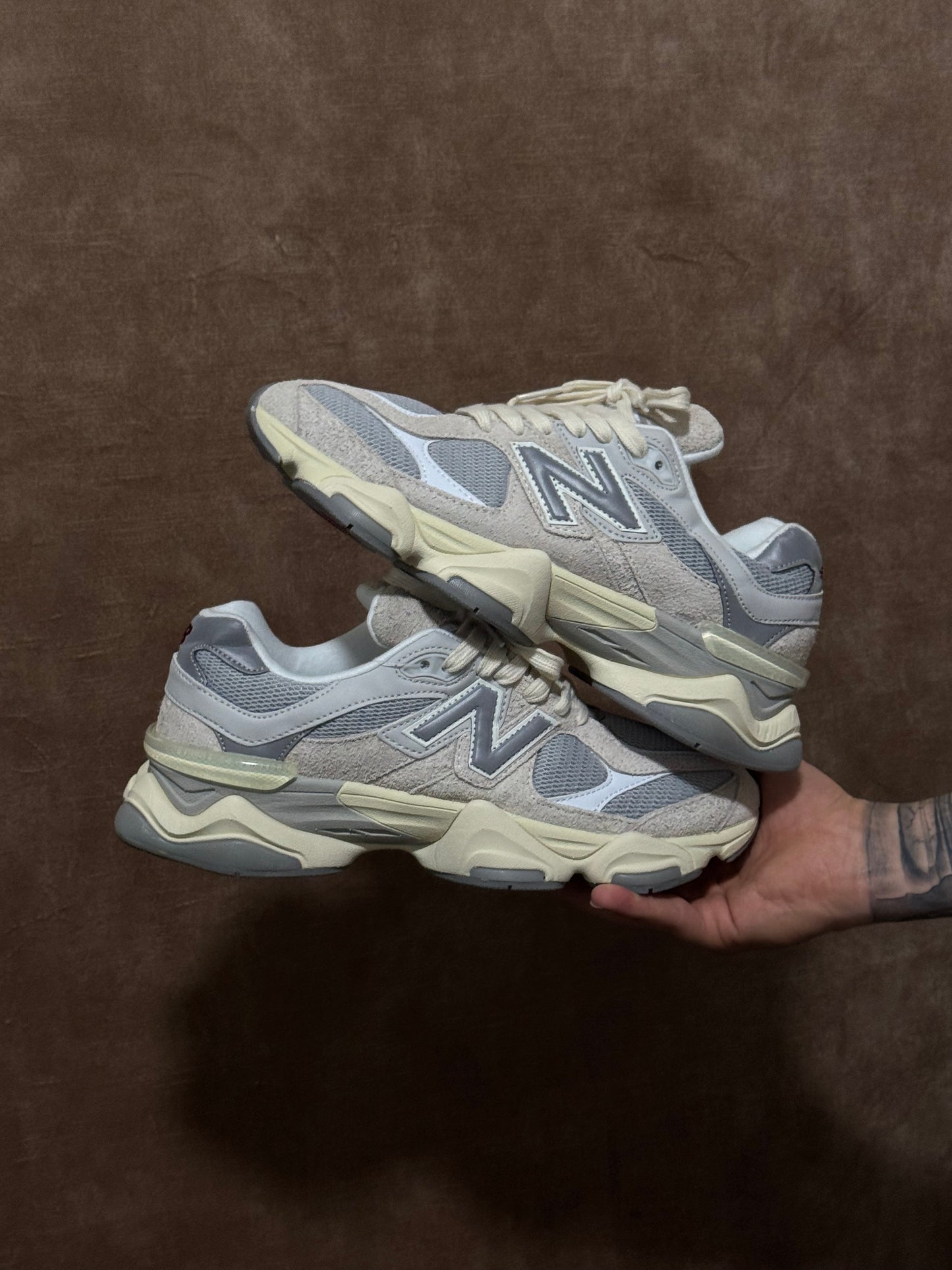 New Balance 9060 Beige Gris