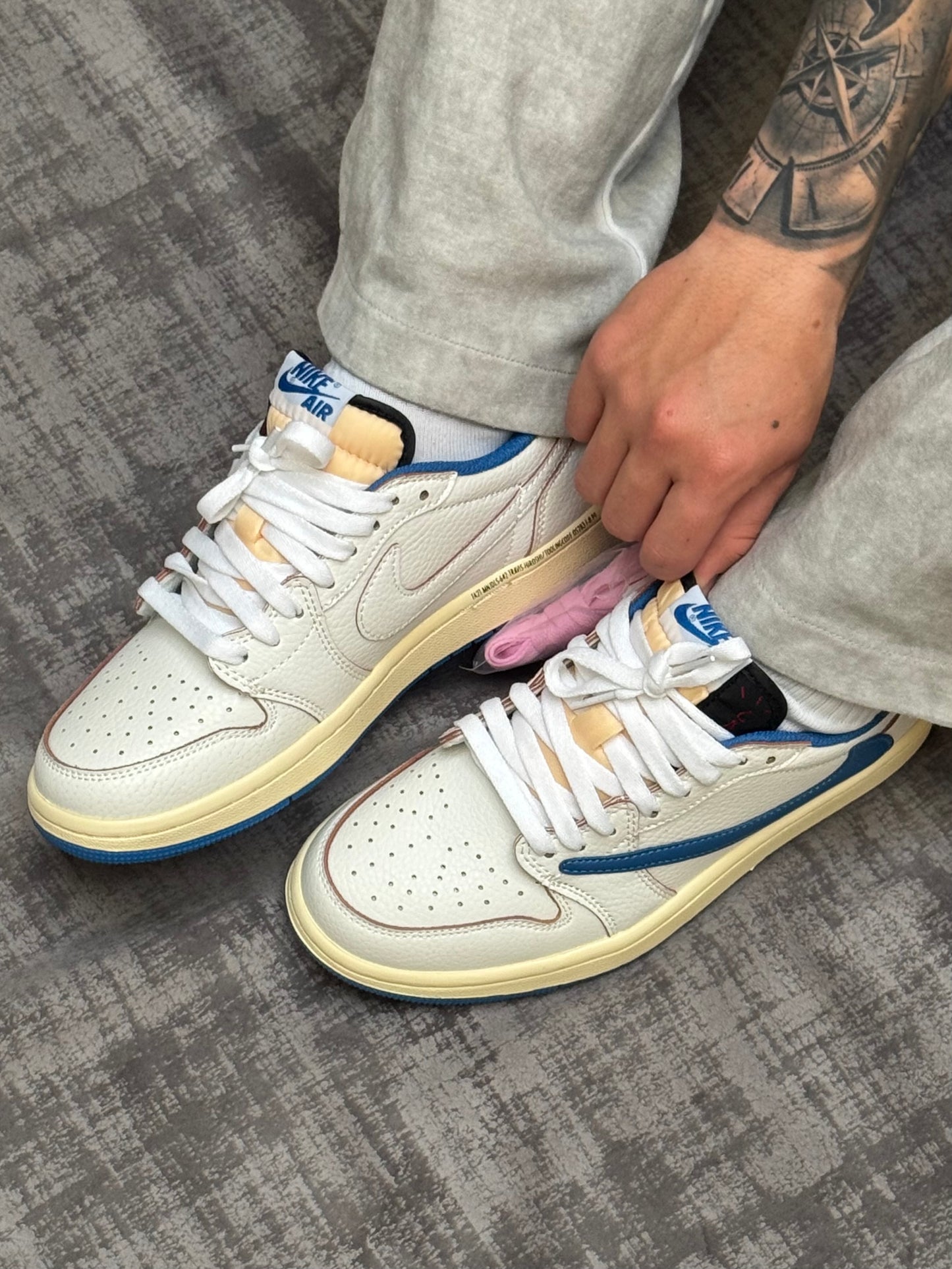 Travis Scott x Air Jordan 1 Low - Fragment Design