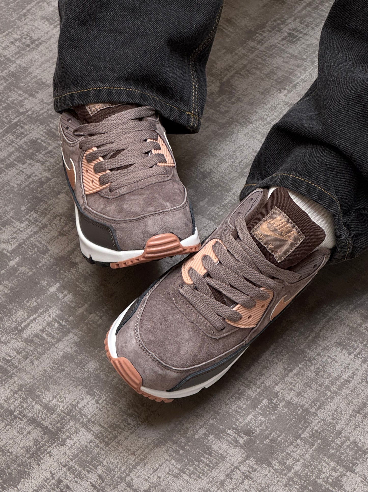 Nike Air Max 90 Leather Iron Metallic Red Bronze