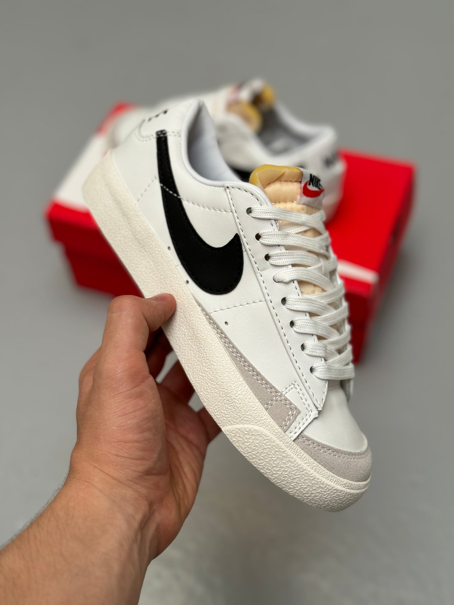Nike Blazer Low 77
