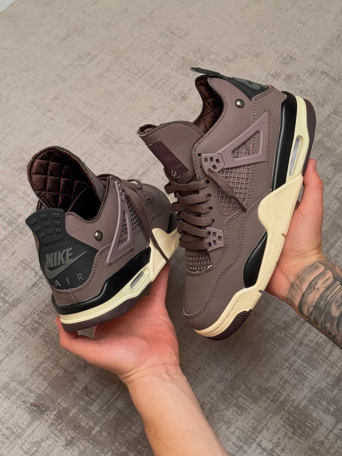 Air Jordan 4 Retro A Ma Maniére Violet Ore