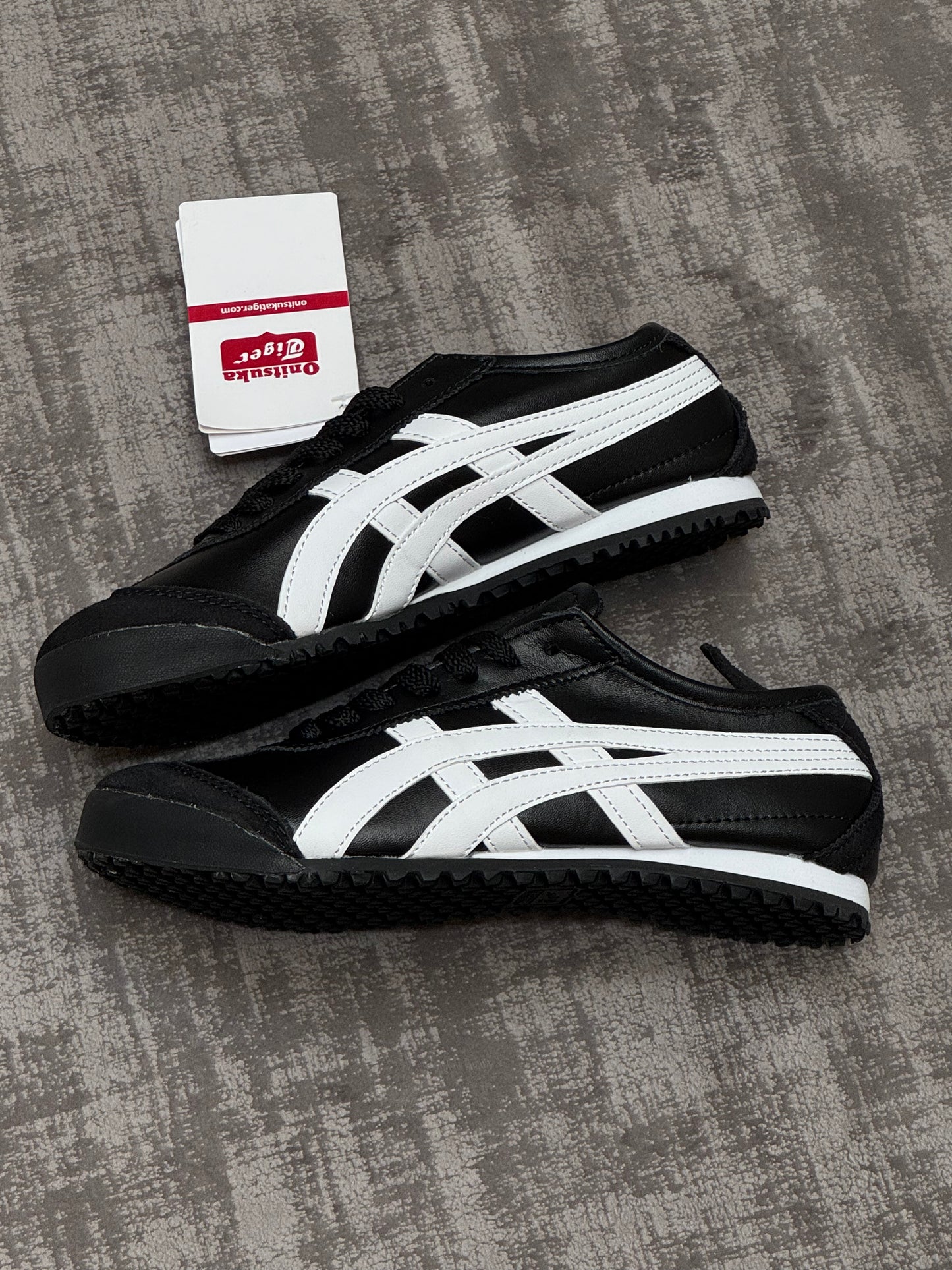 Onitsuka Tiger México 66 Black White