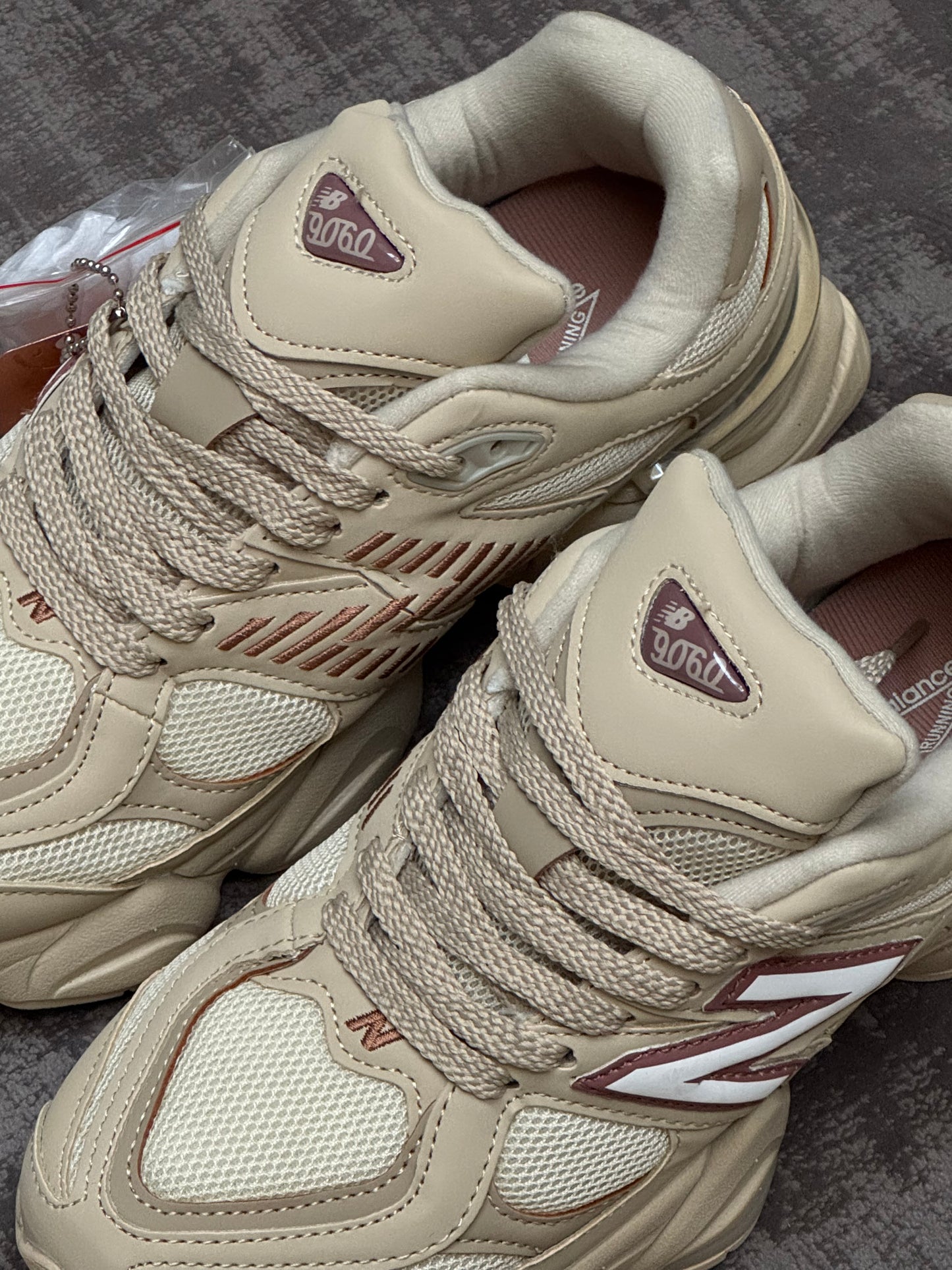 New Balance 9060 Beige
