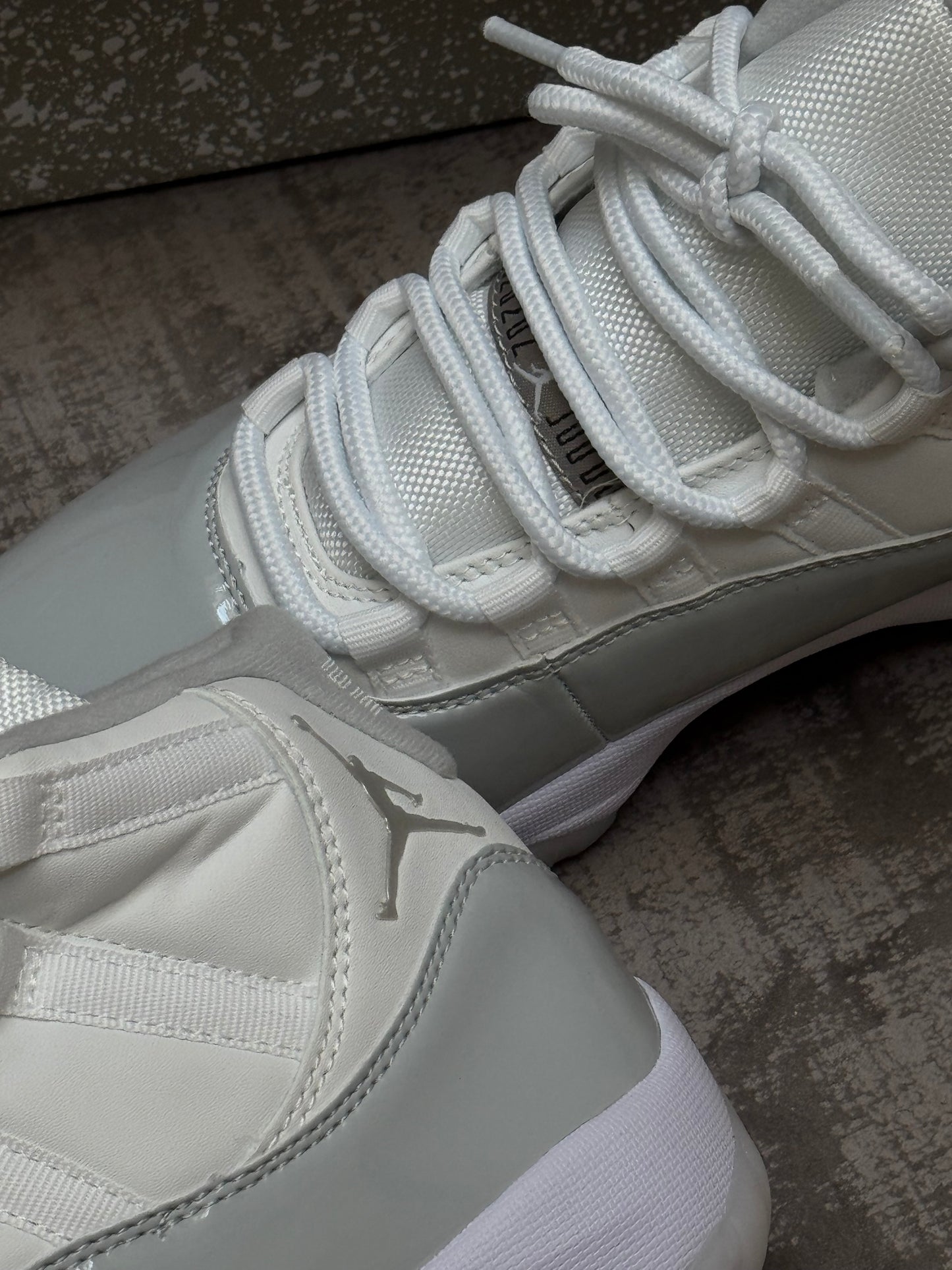 Air Jordan Retro 11 | Gris