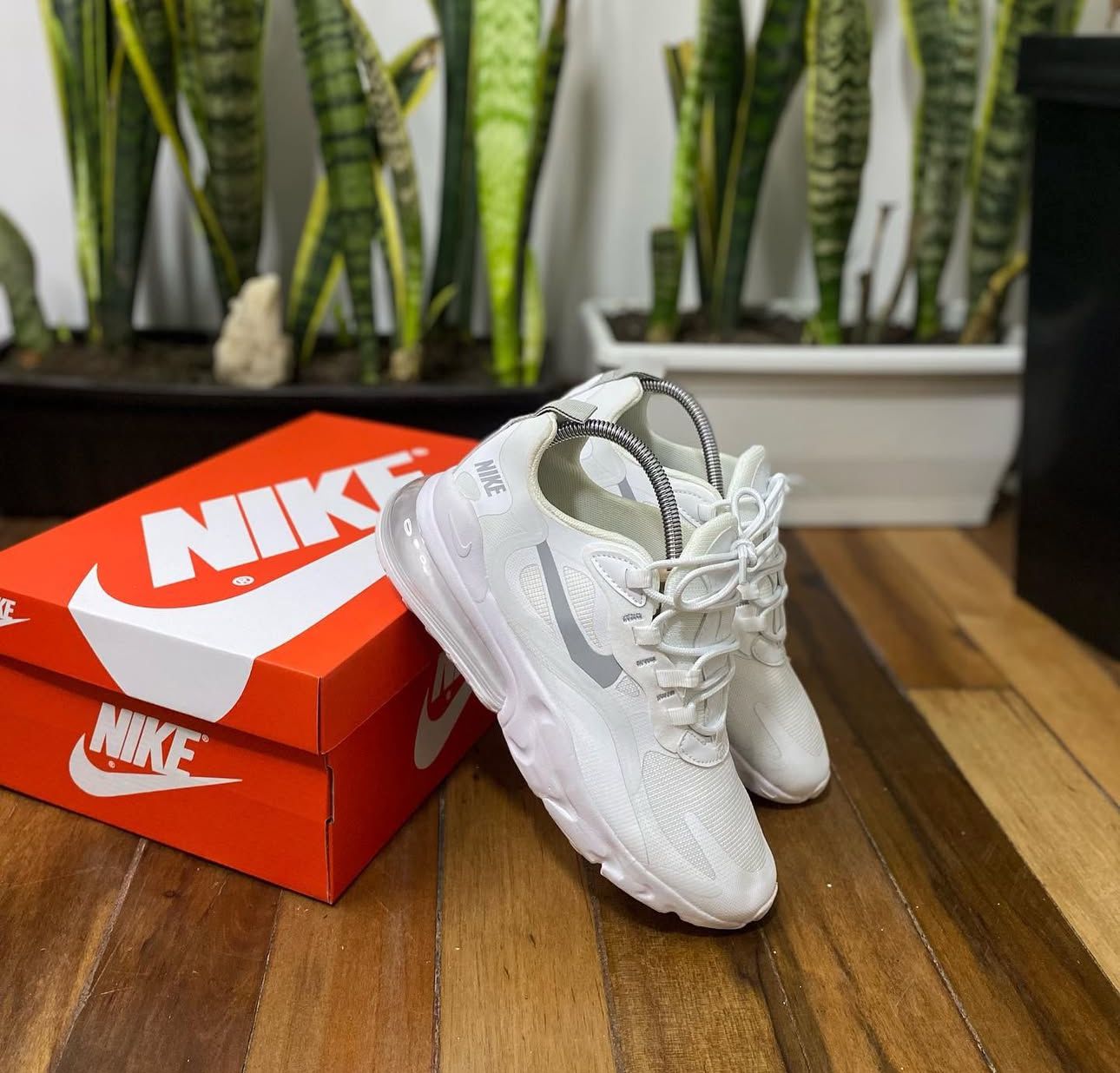 Nike Air Max 270 React