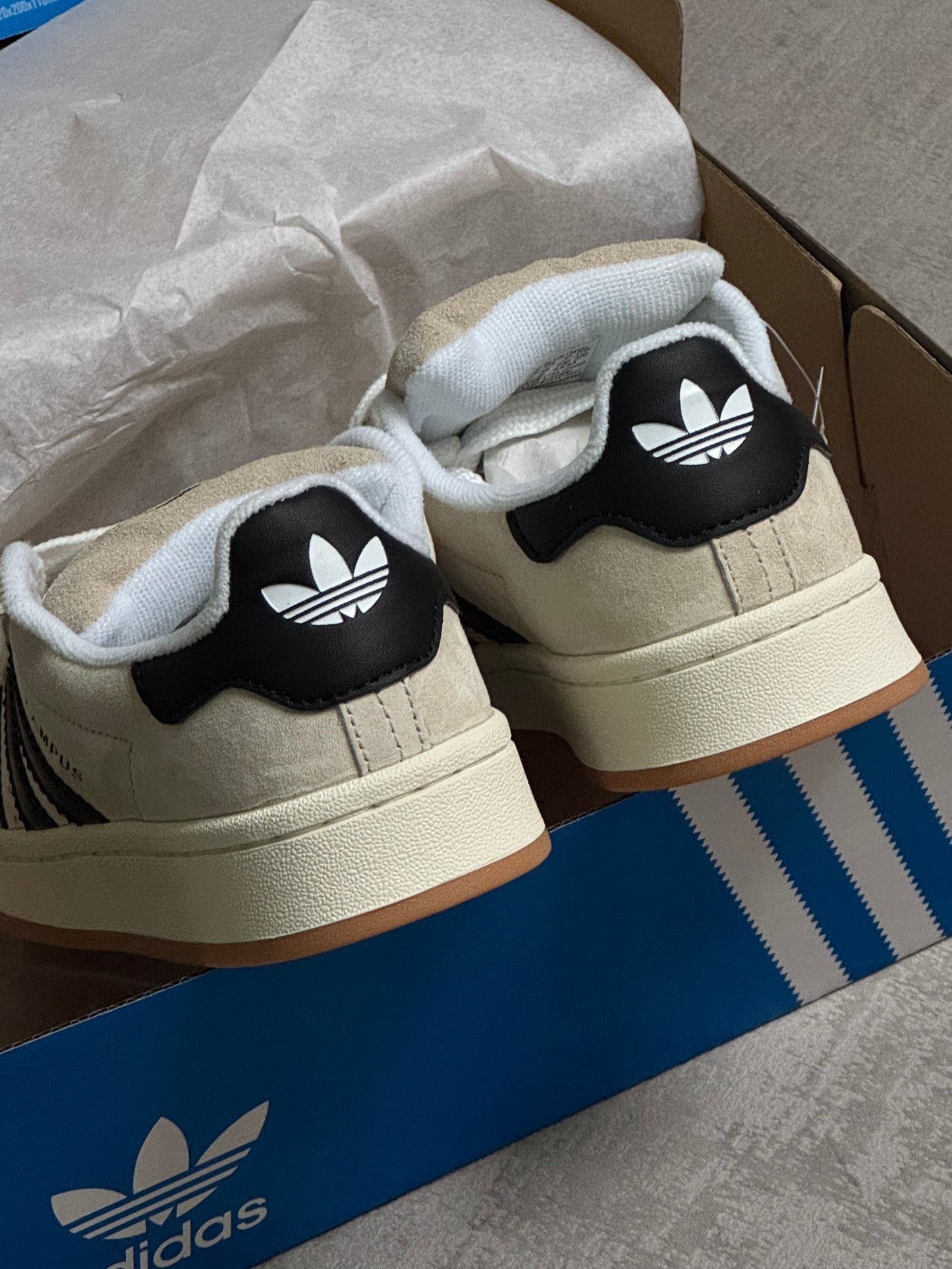Adidas Campus