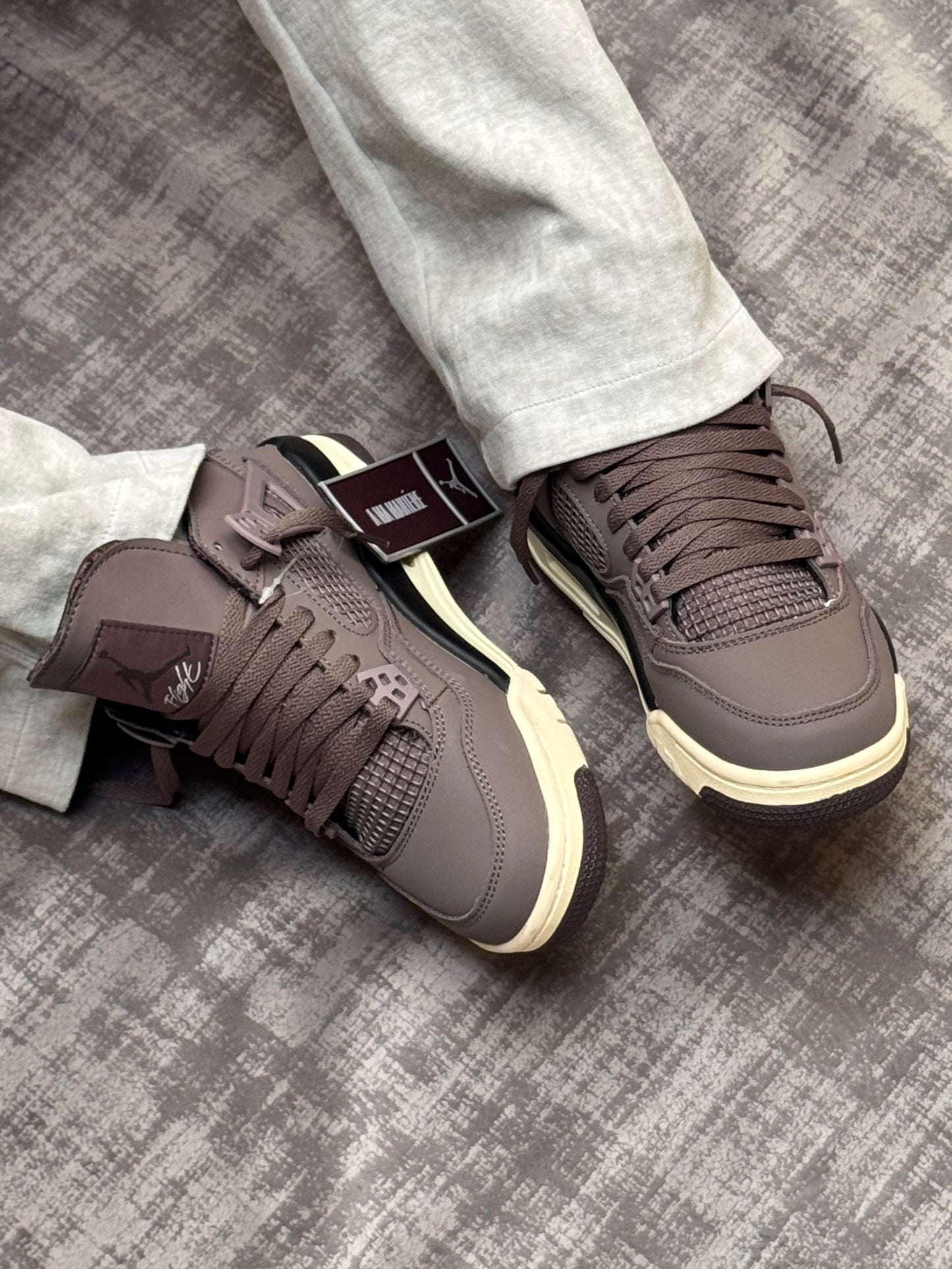 Air Jordan 4 Retro A Ma Maniére Violet Ore