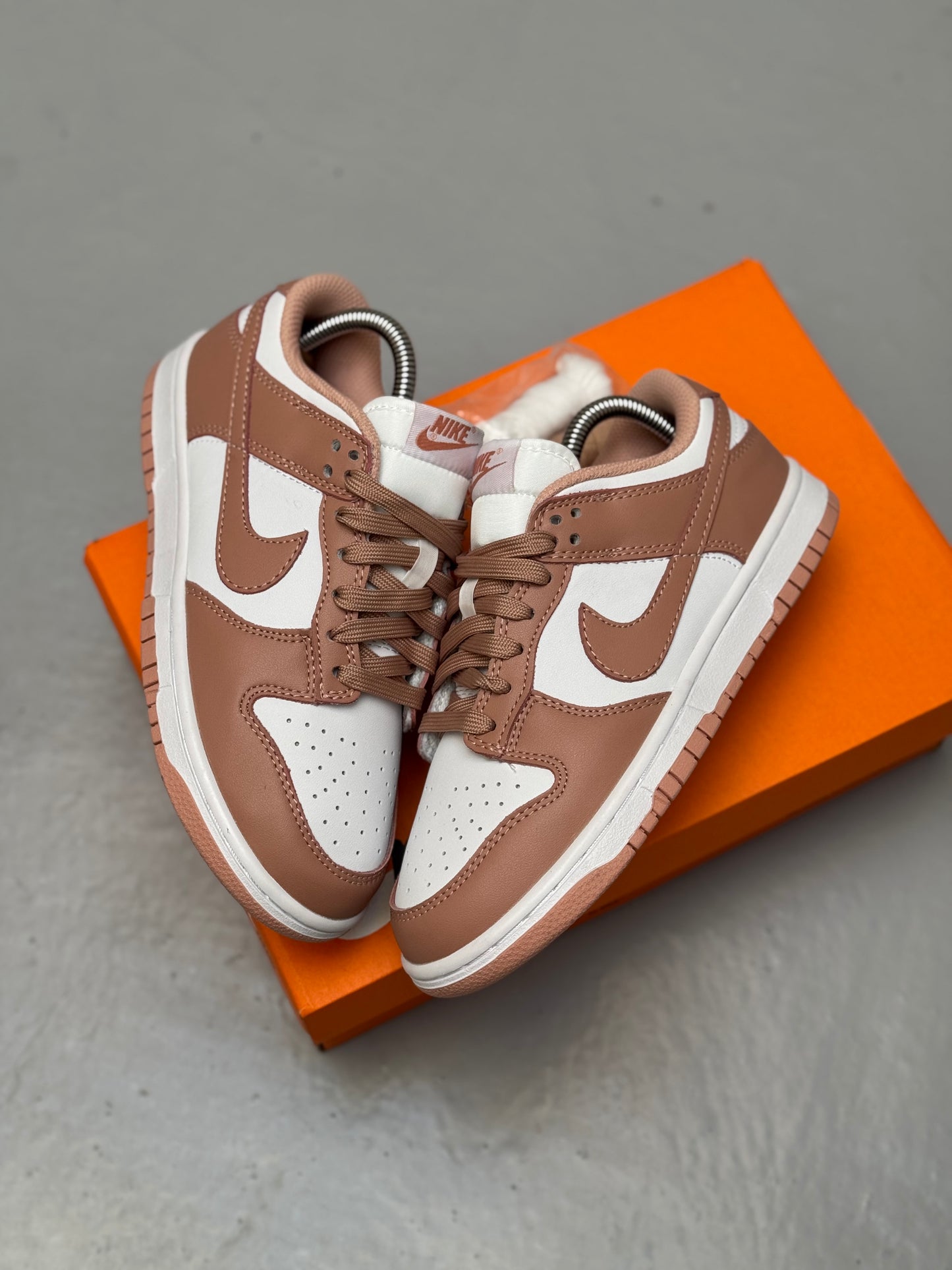 Nike Dunk Low Rose Whisper