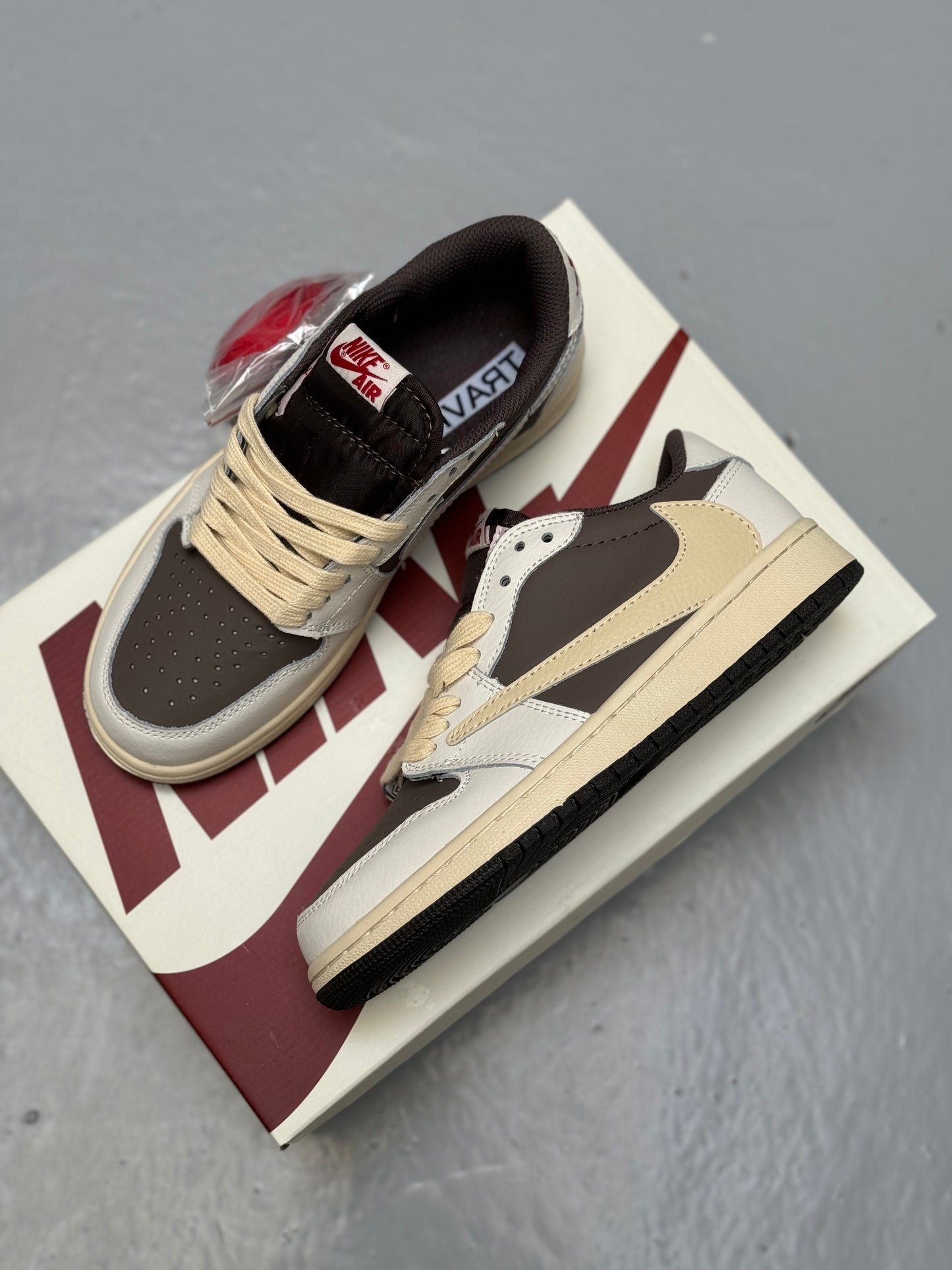 Jordan 1 Low OG X Travis Scott “Reverse Mocha”