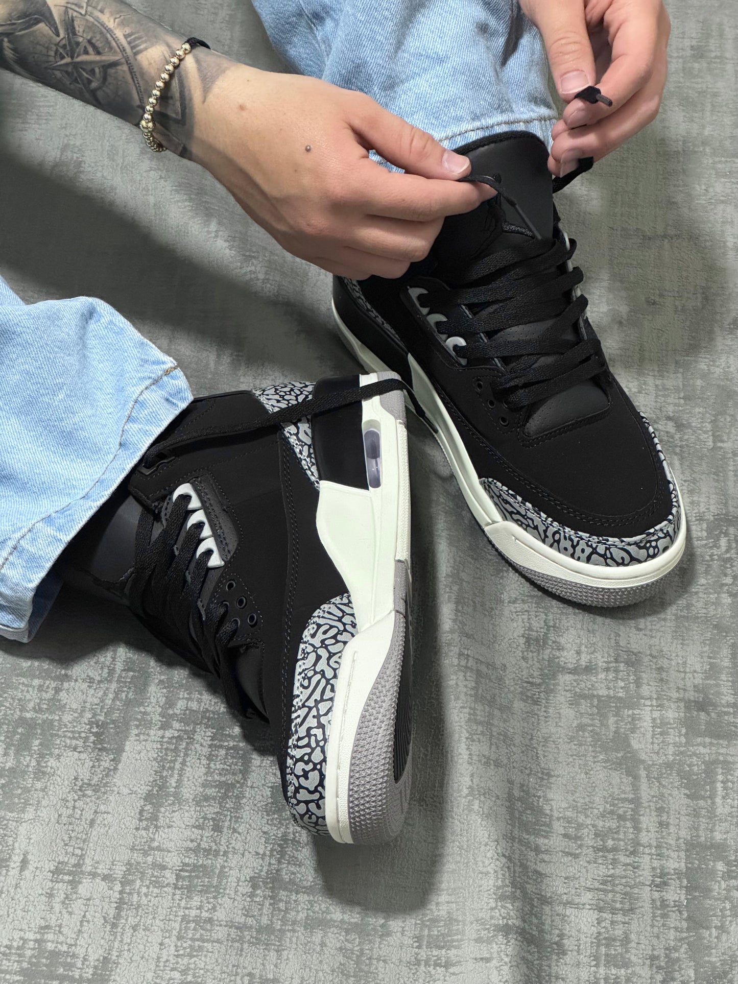 Air Jordan Retro 3 Cement