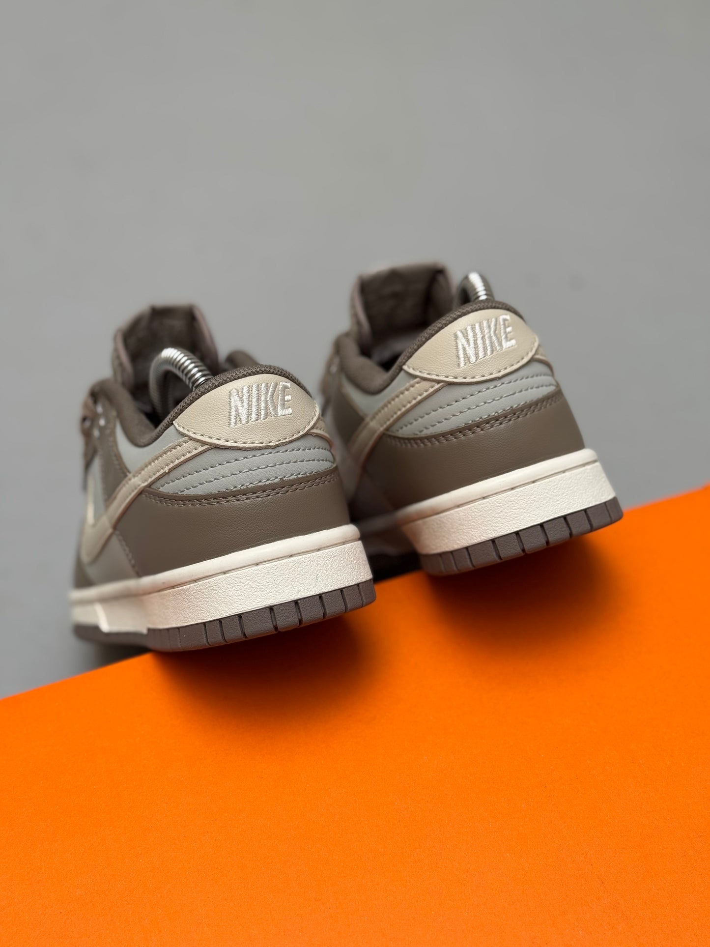Nike Dunk Low Bone Beige