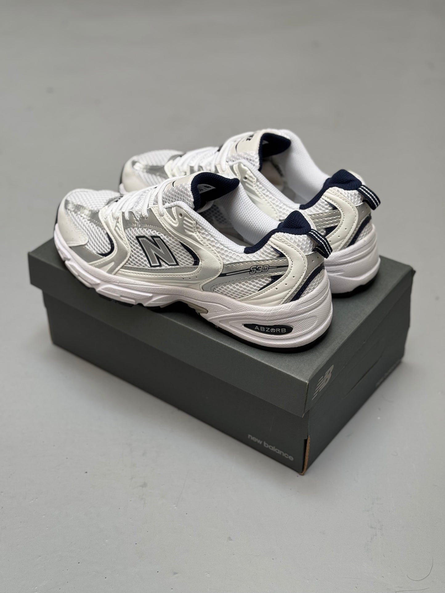 New Balance 530