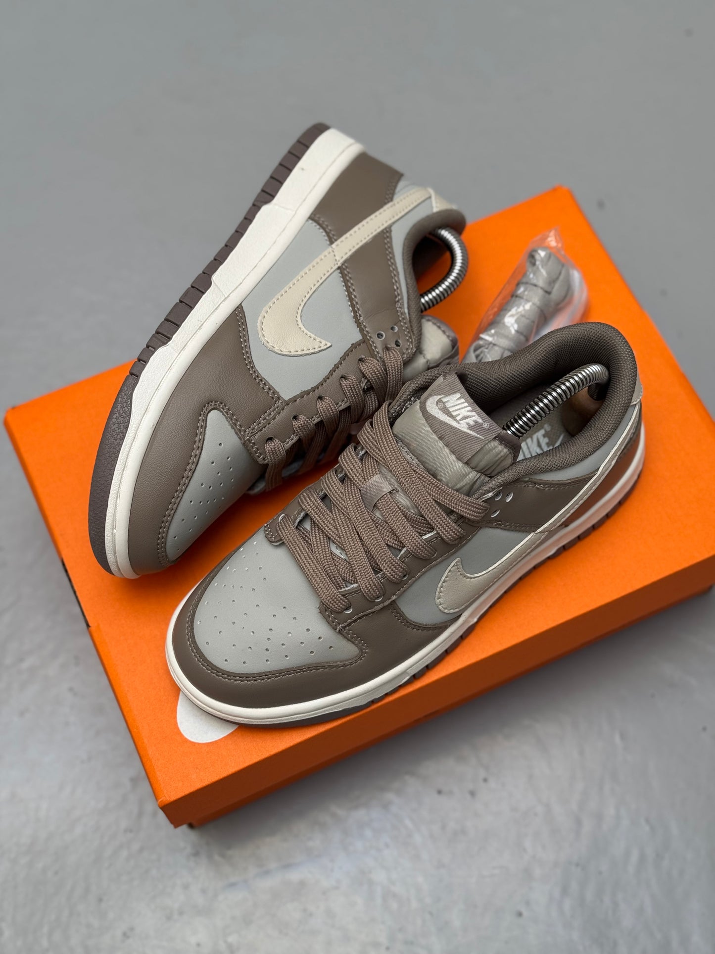 Nike Dunk Low Bone Beige