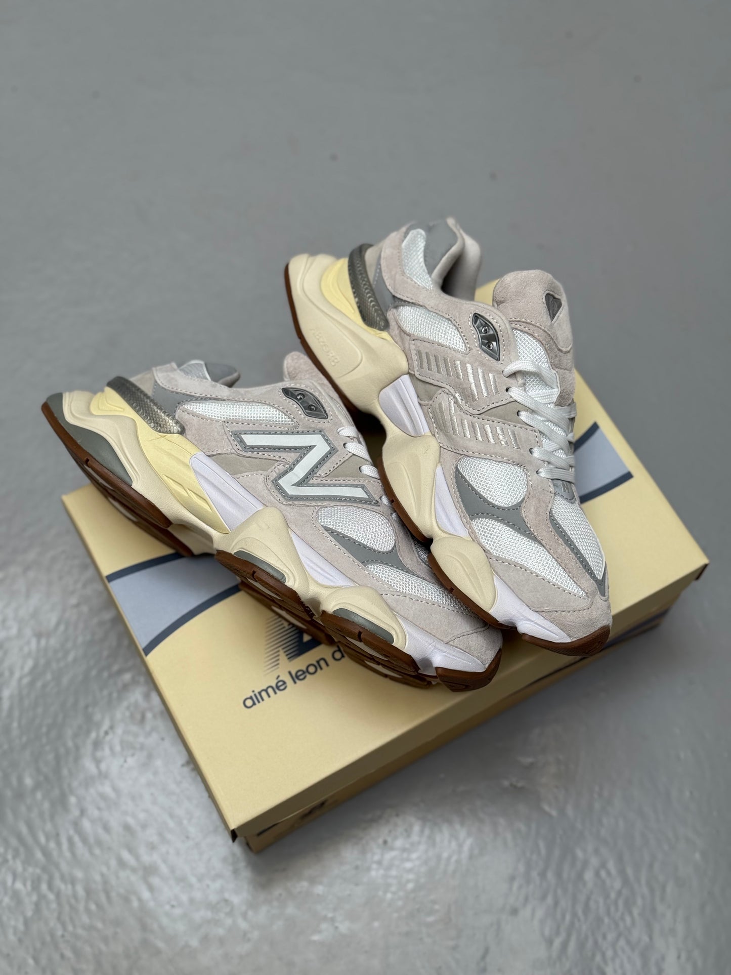 New Balance 9060