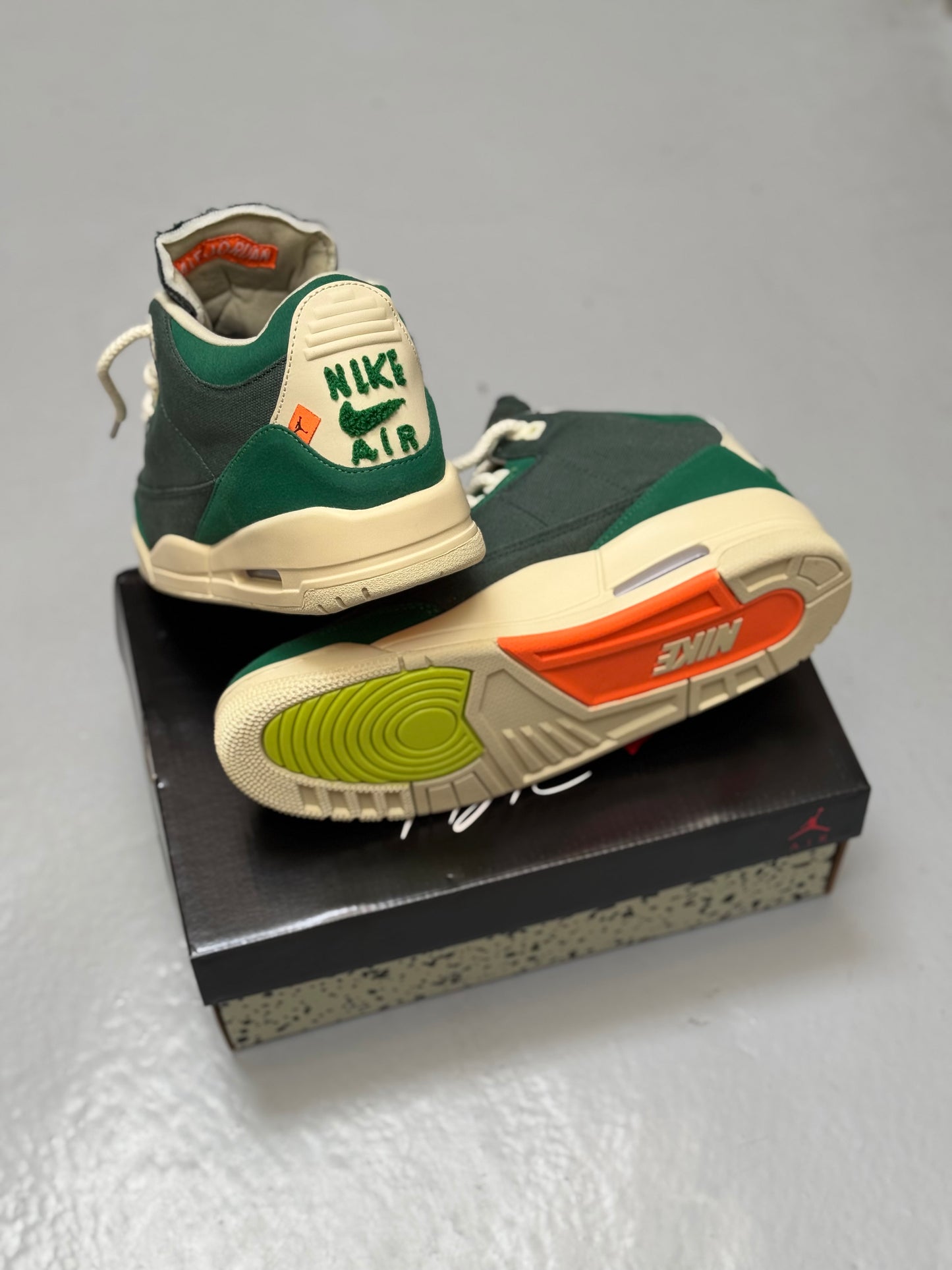 Jordan 3 Retro SP Bicoastal x Nina Chanel Abney