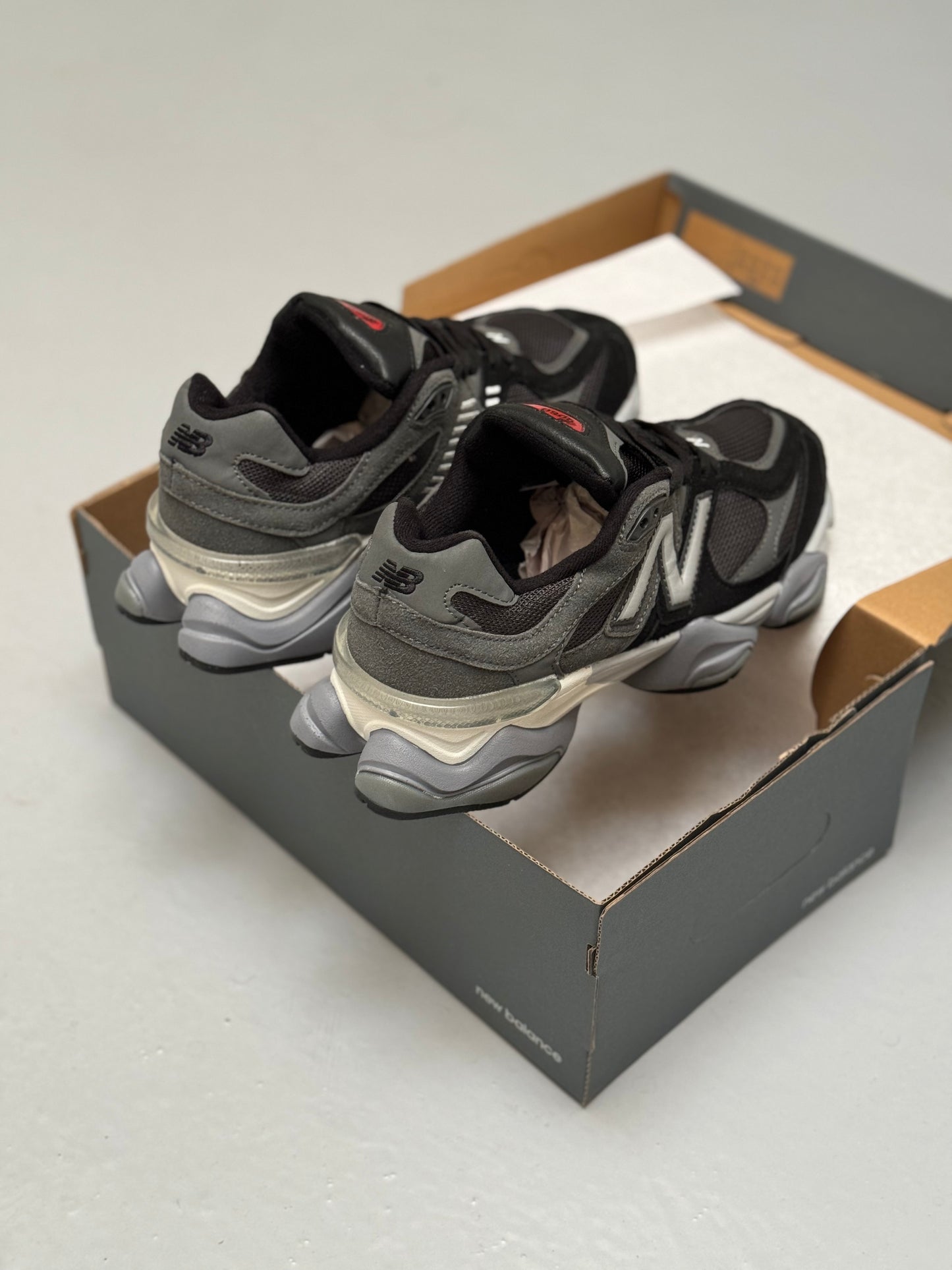New Balance 9060 Black