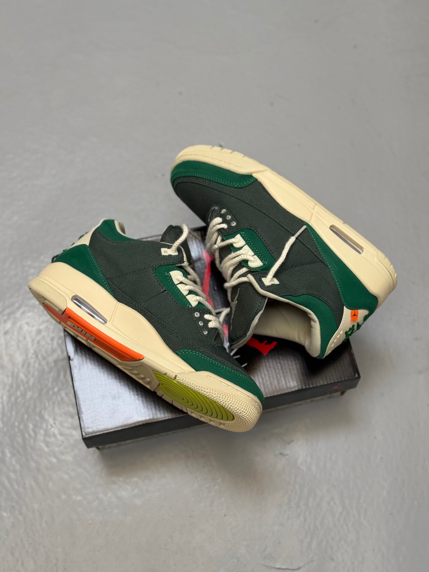 Jordan 3 Retro SP Bicoastal x Nina Chanel Abney