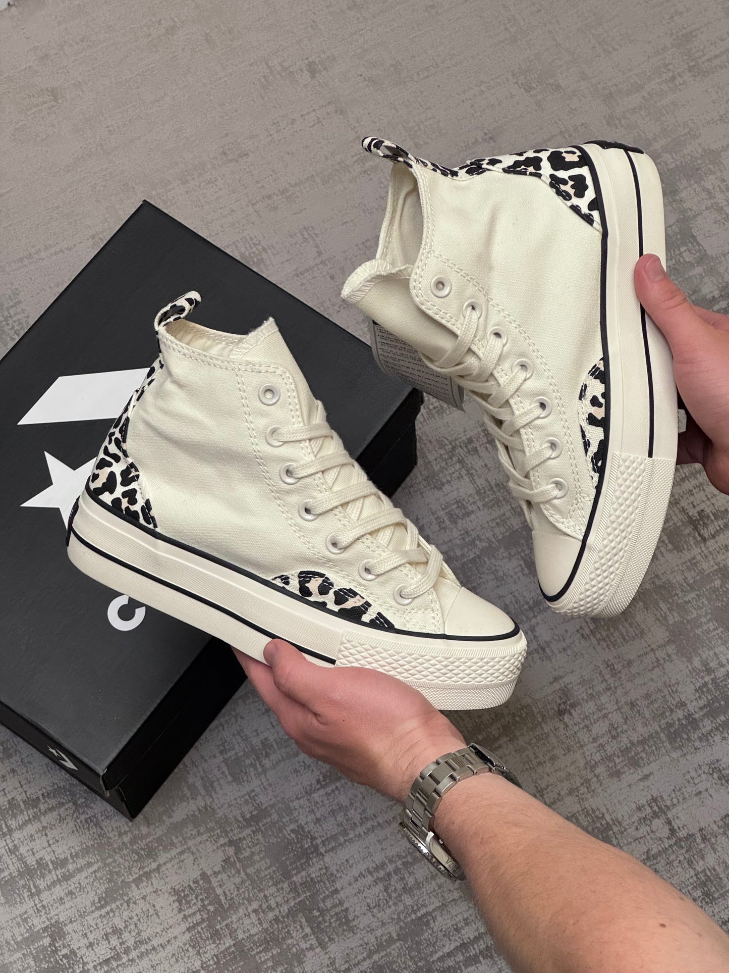 Converse Beige Animal Print