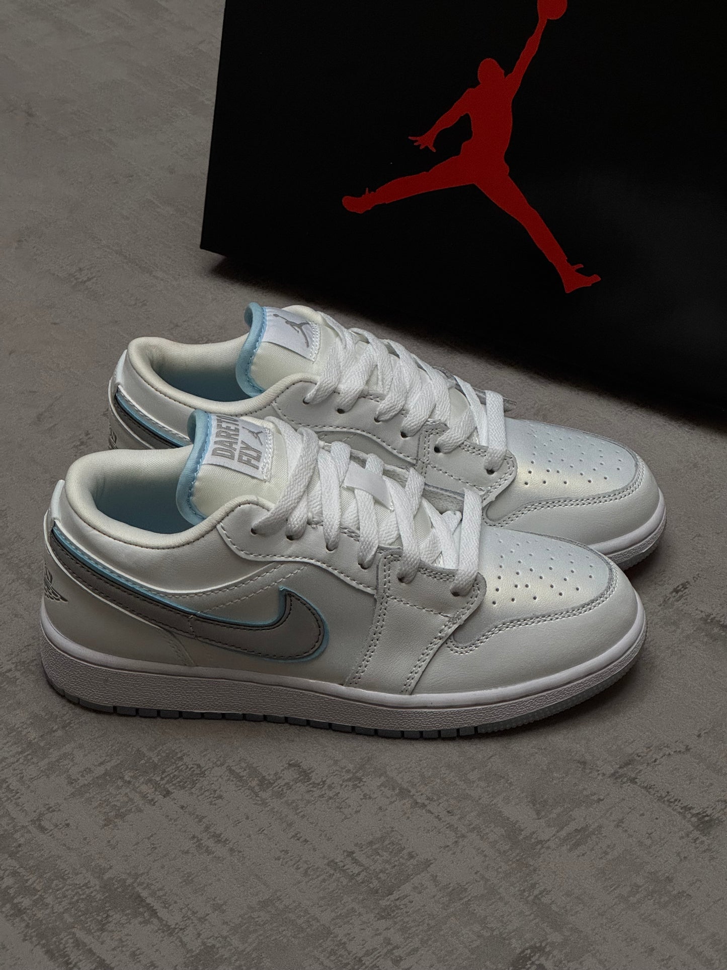 Air Jordan 1 Low Dare to Fly