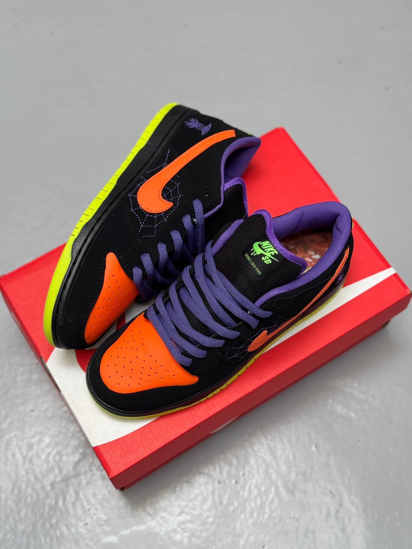 Nike SB Dunk Low “Night of Mishief”