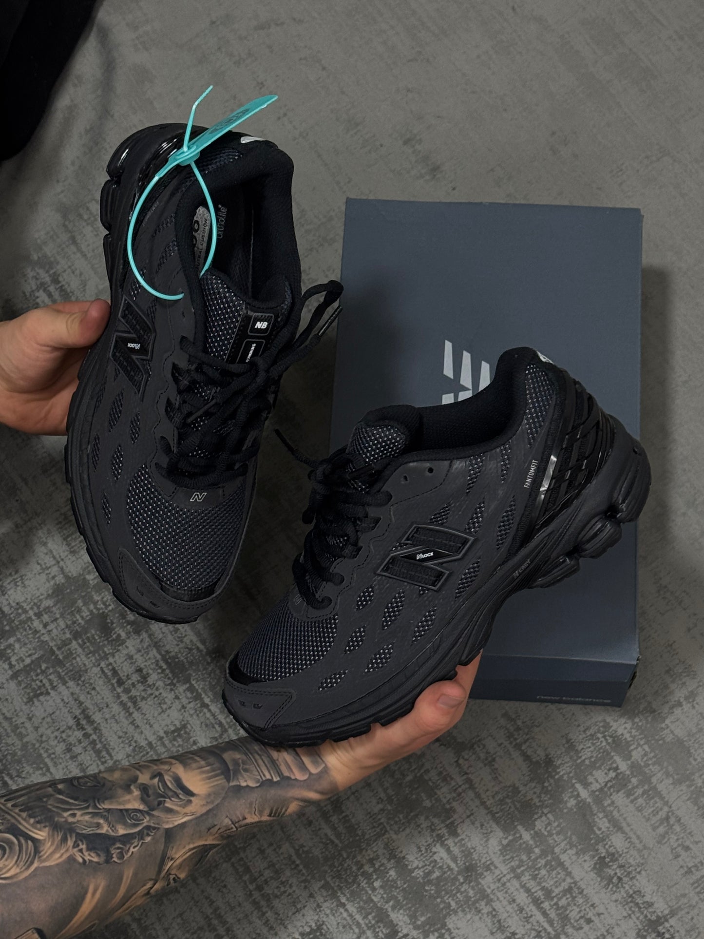 New Balance 1906A Black