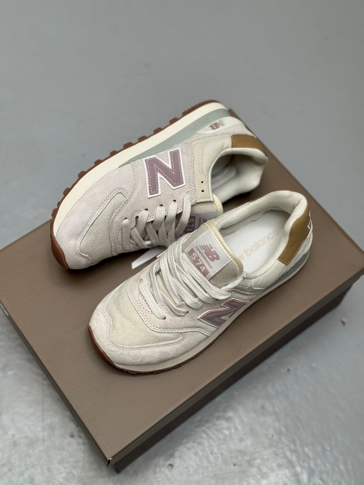New Balance 574