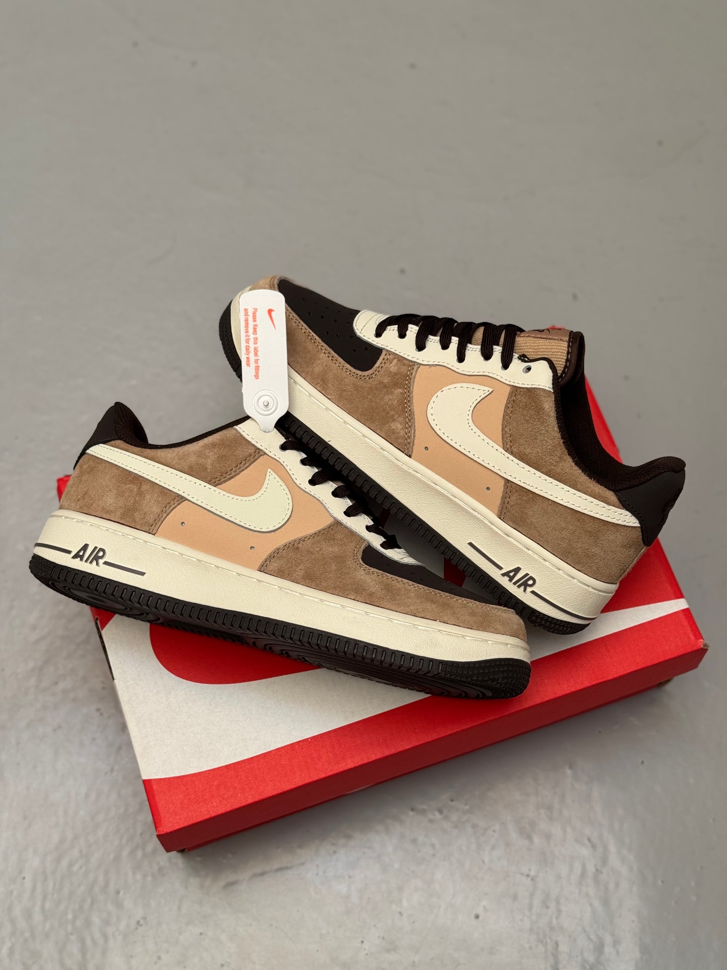 Nike Air Force One 1 07 LV8