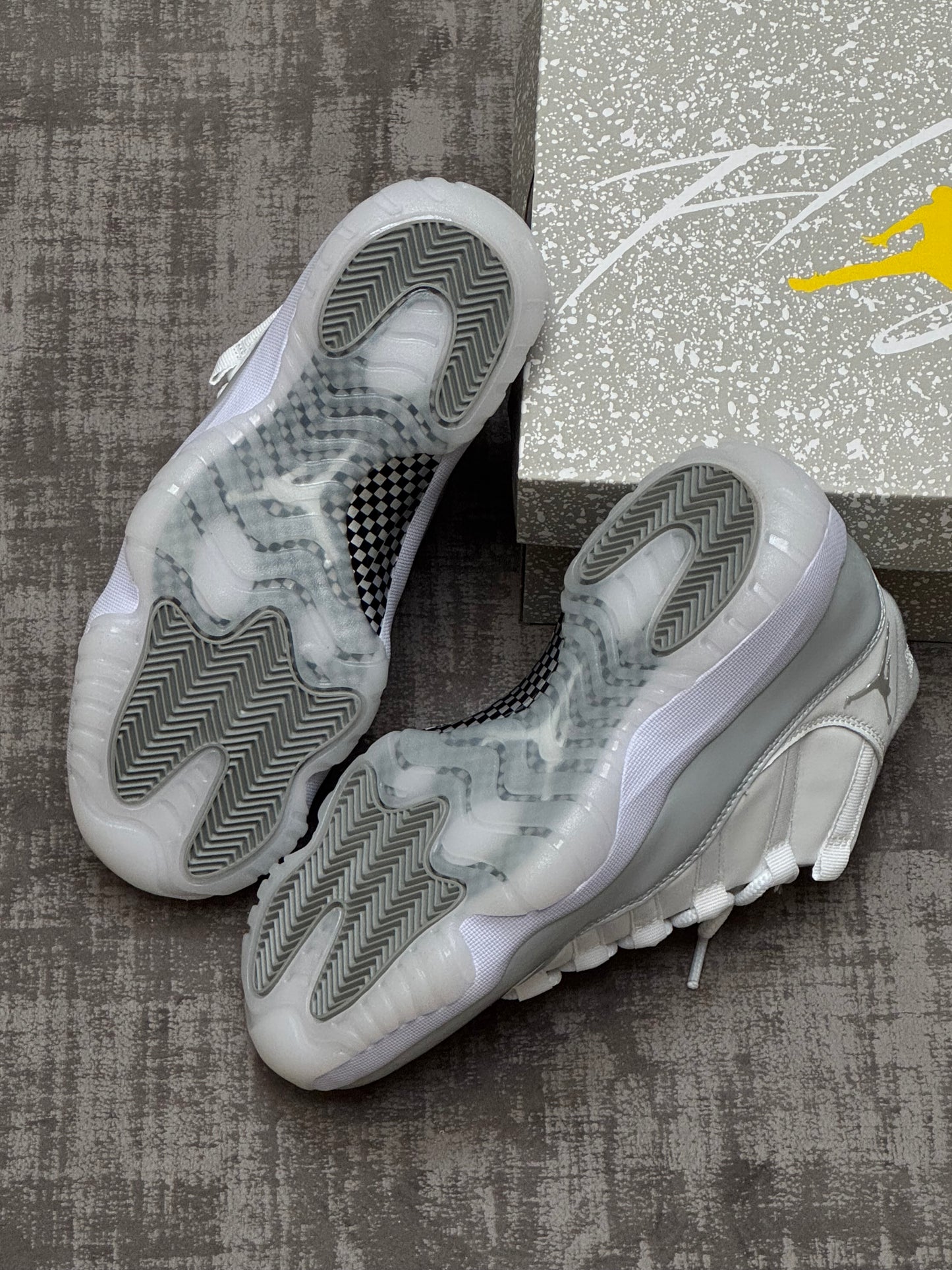 Air Jordan Retro 11 | Gris